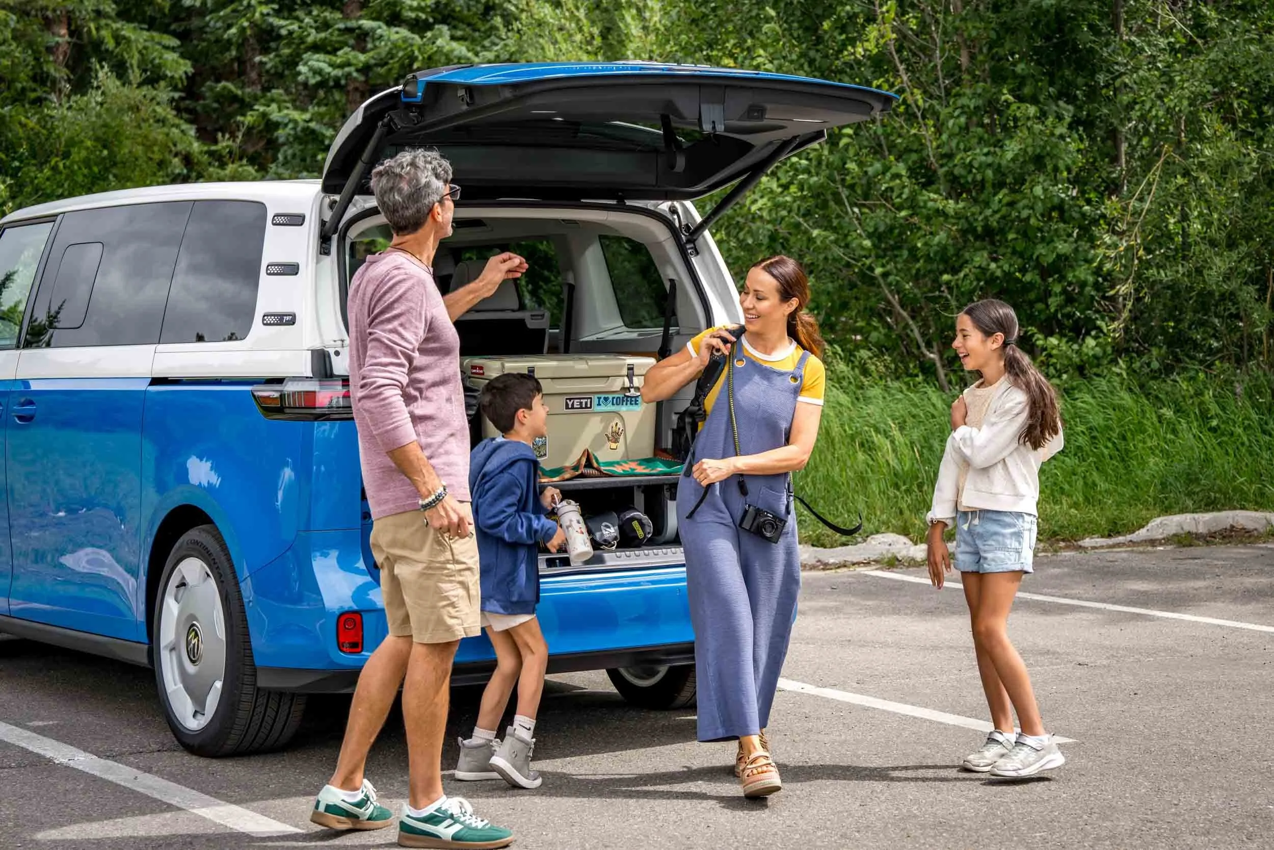 Family-Exiting-Volkswagon-ID-Buzz.jpg