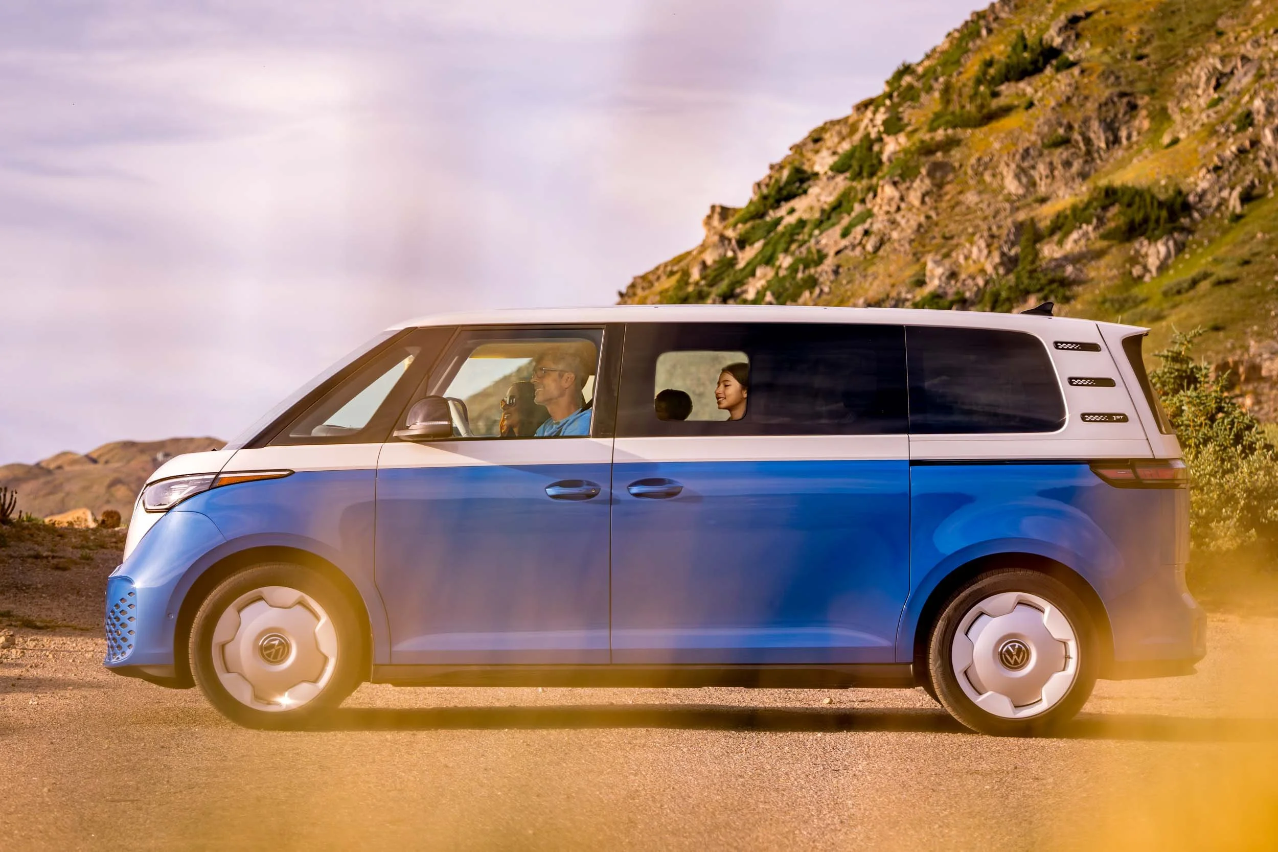 Blue-Volkswagen-ID-Buzz-by-Mountain.jpg