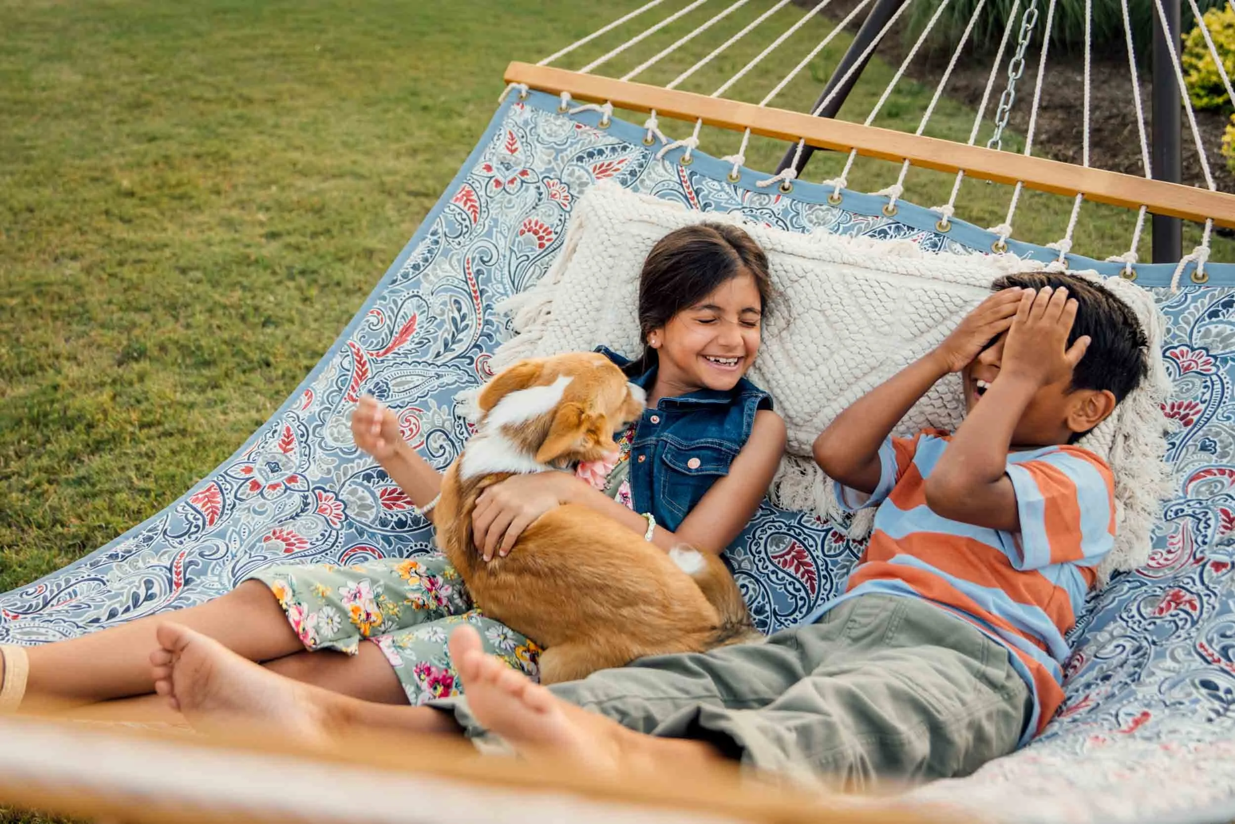 Children-and-Dog-on-Hammock.jpg