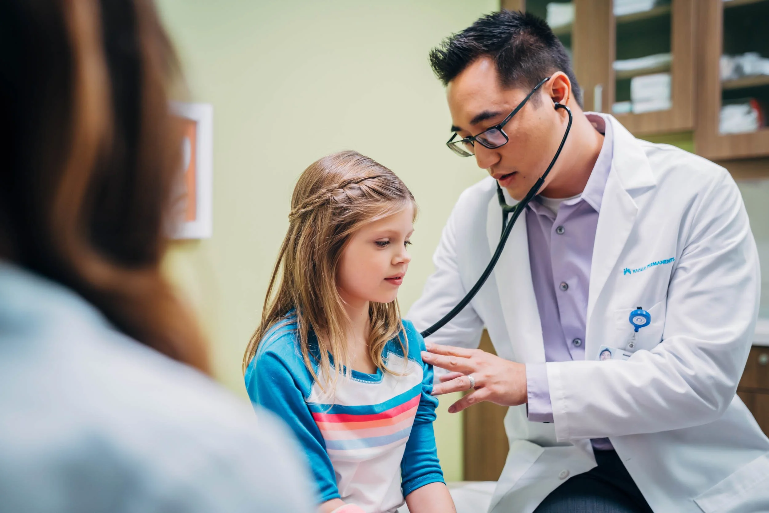 Doctor-Examines-Young-Girl-Patient.jpg