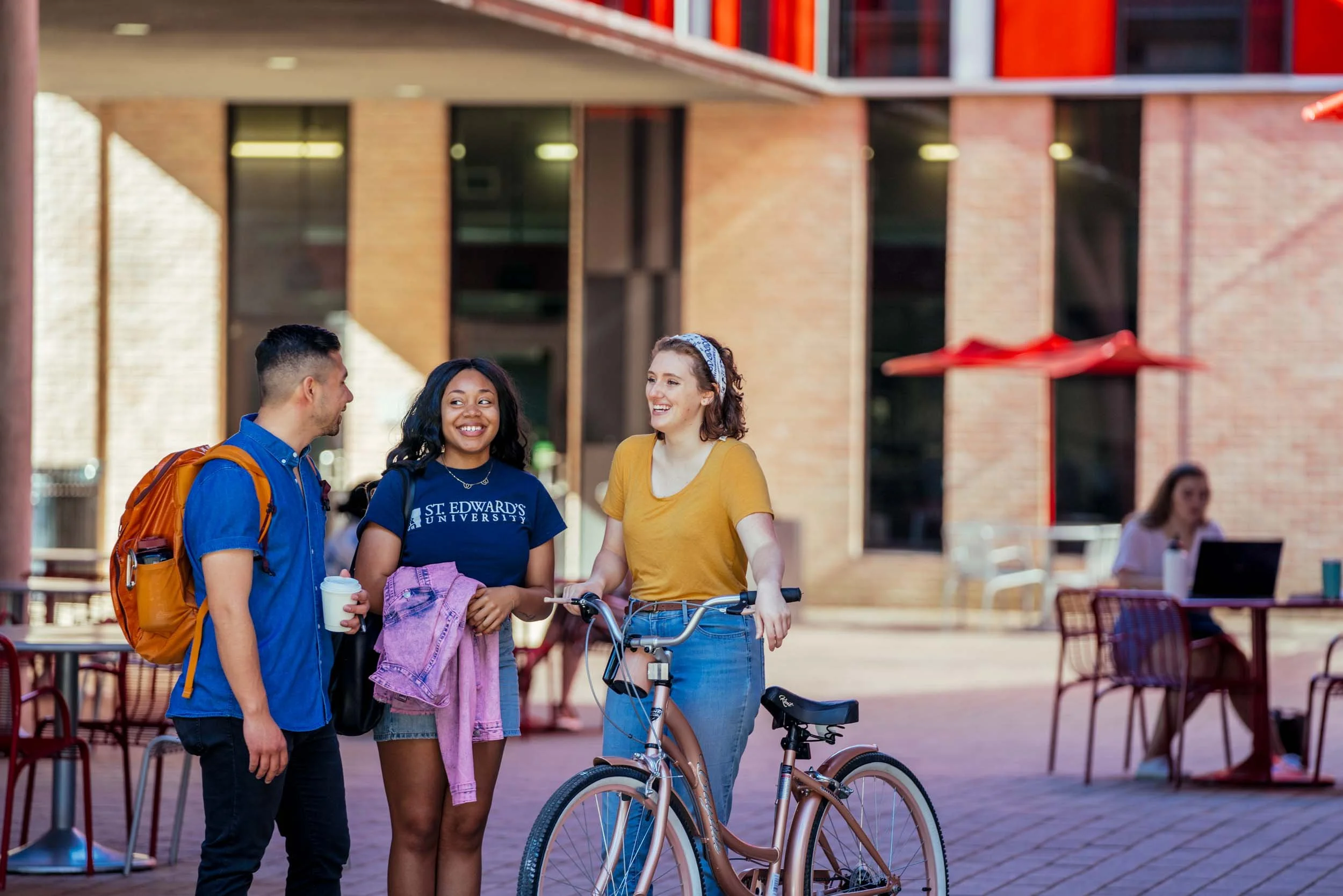 Students-Meeting-in-Campus-Courtyard.jpg