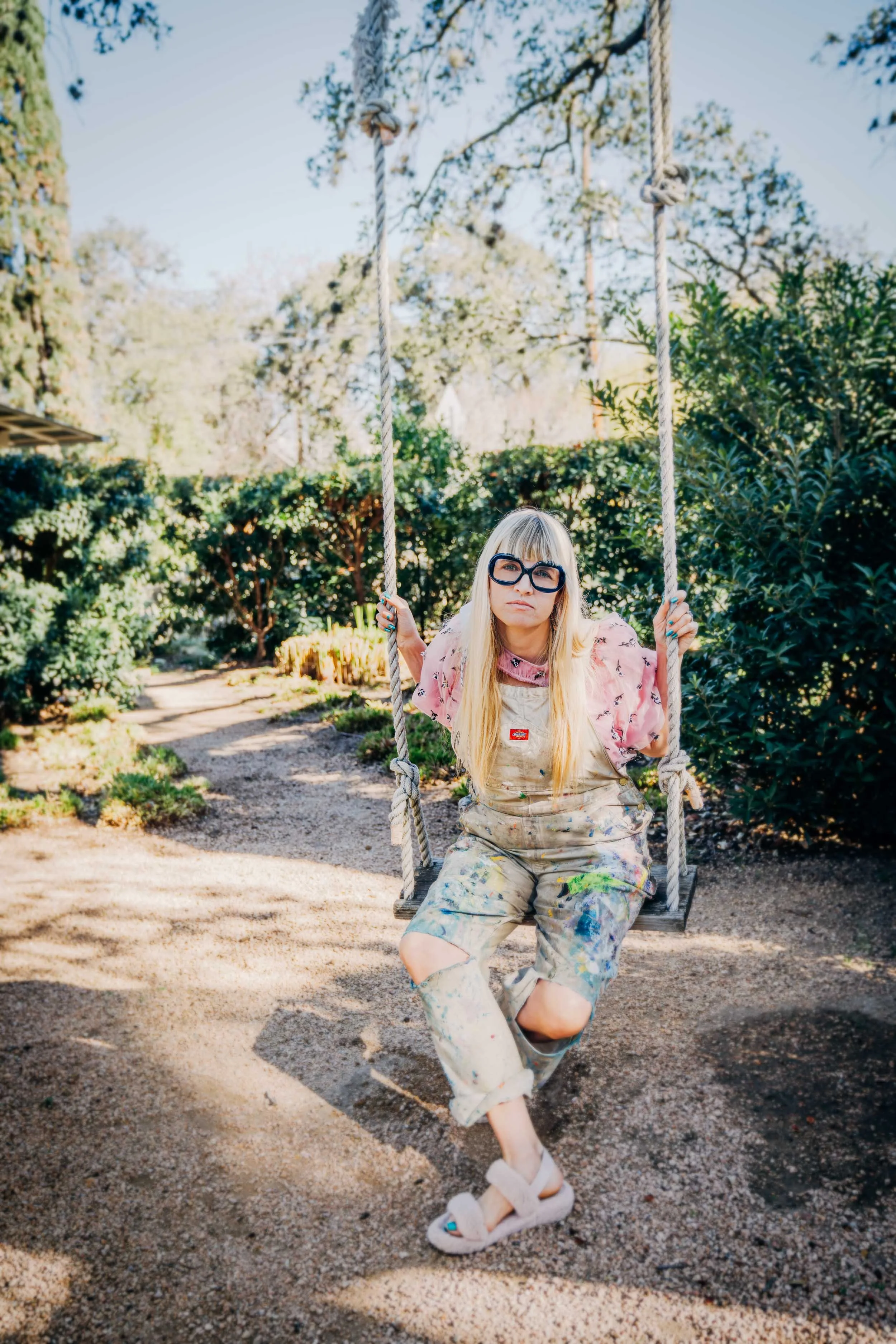 Artist-Elizabeth-Chapin-on-a-Swing.jpg