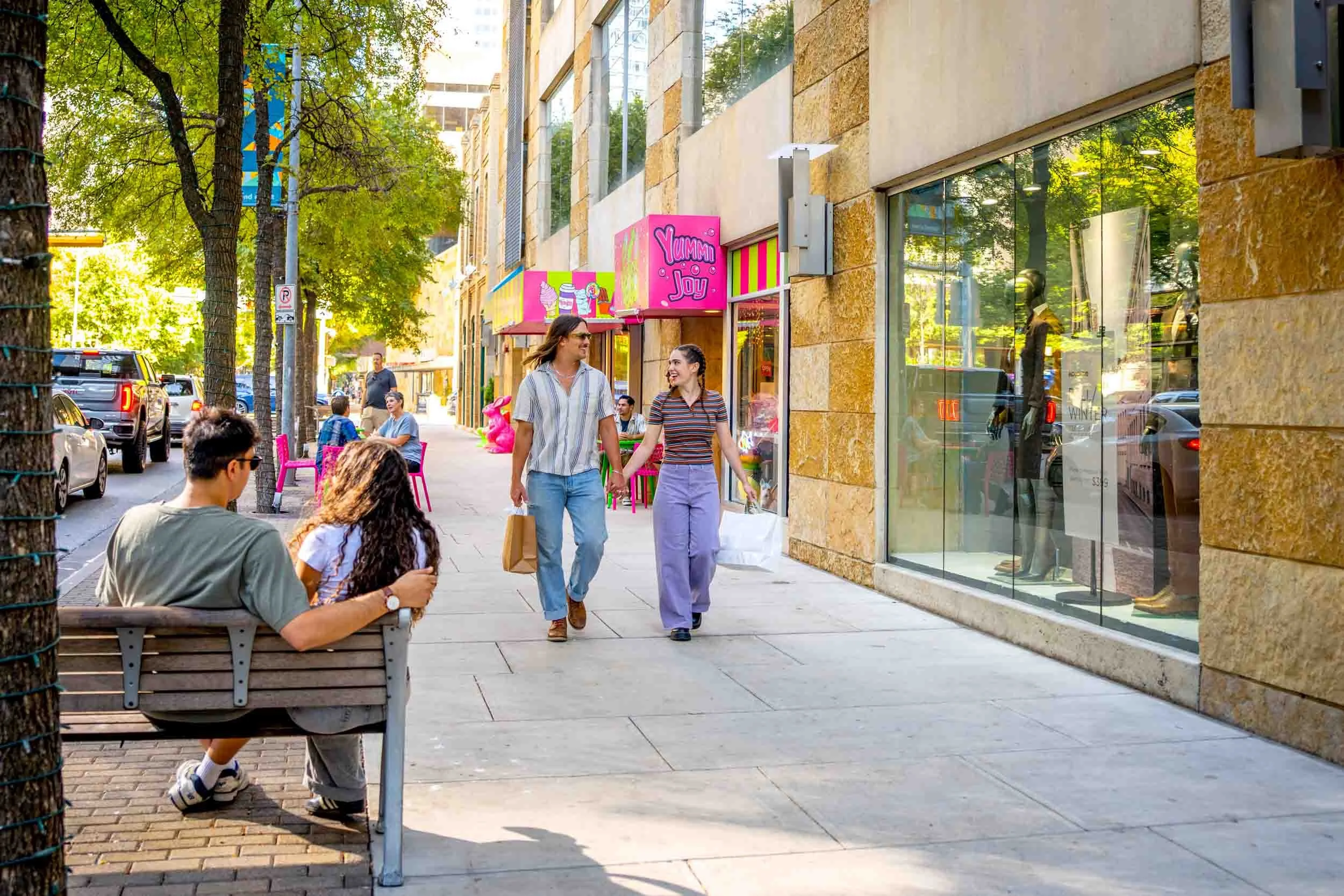 Austin-City-Sidewalk-Scene.jpg