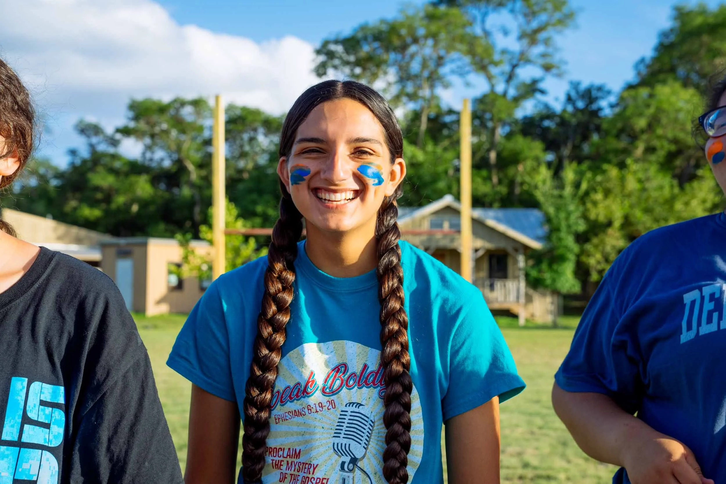 Smiling-Girl-with-Face-Paint.jpg