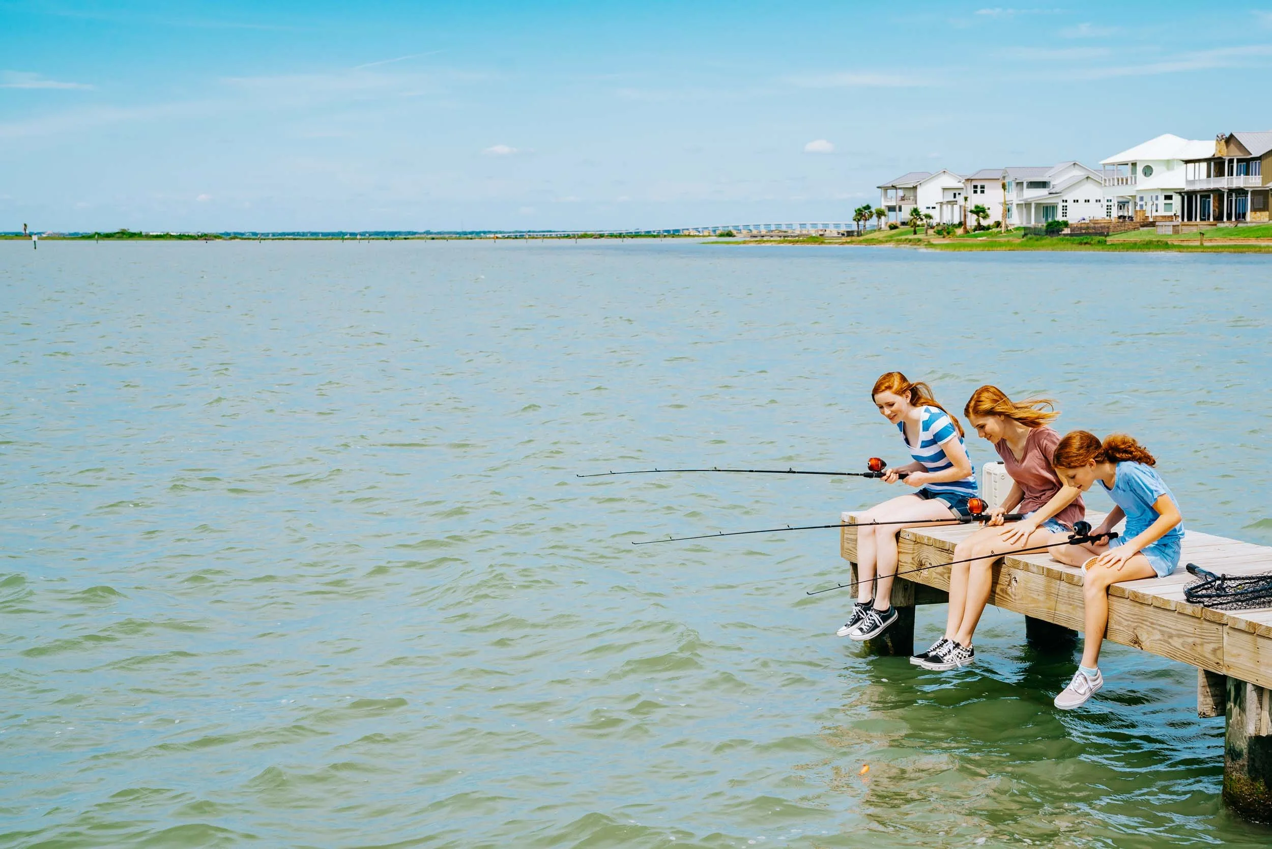 Girls-Fishing-on-Pier.jpg