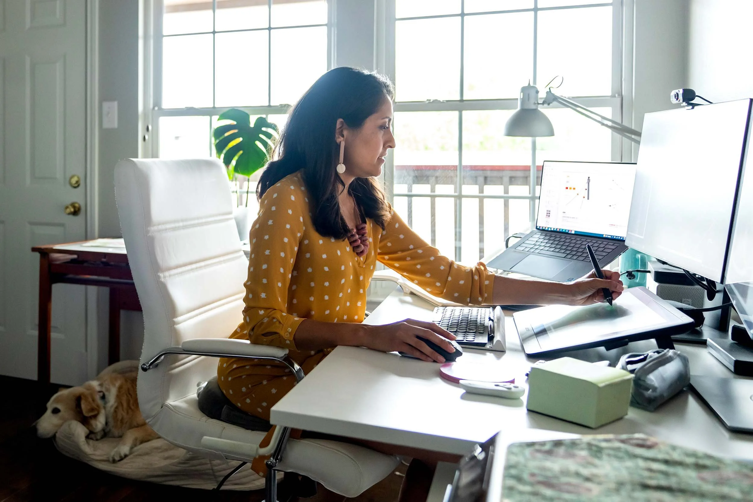 Woman-Working-in-Home-Office.jpg