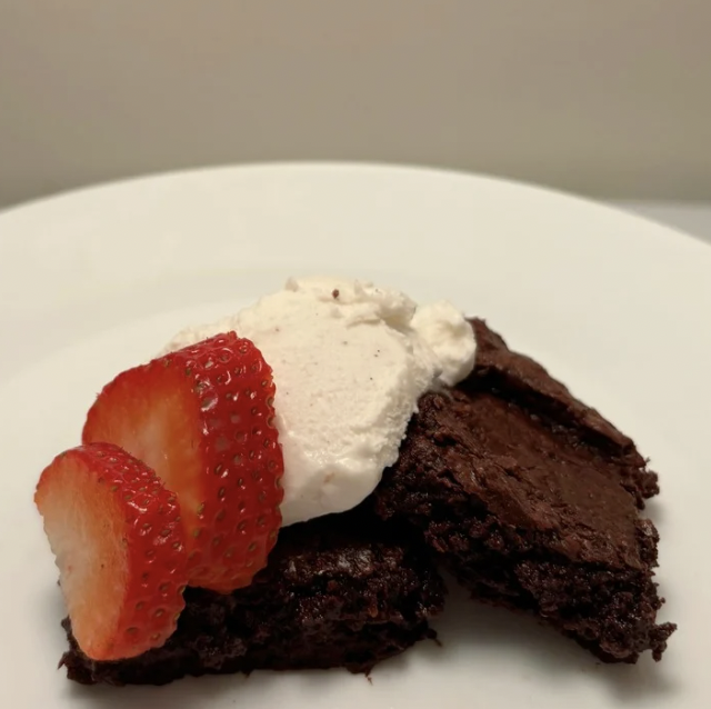 Brownies (16 count) *available upon request