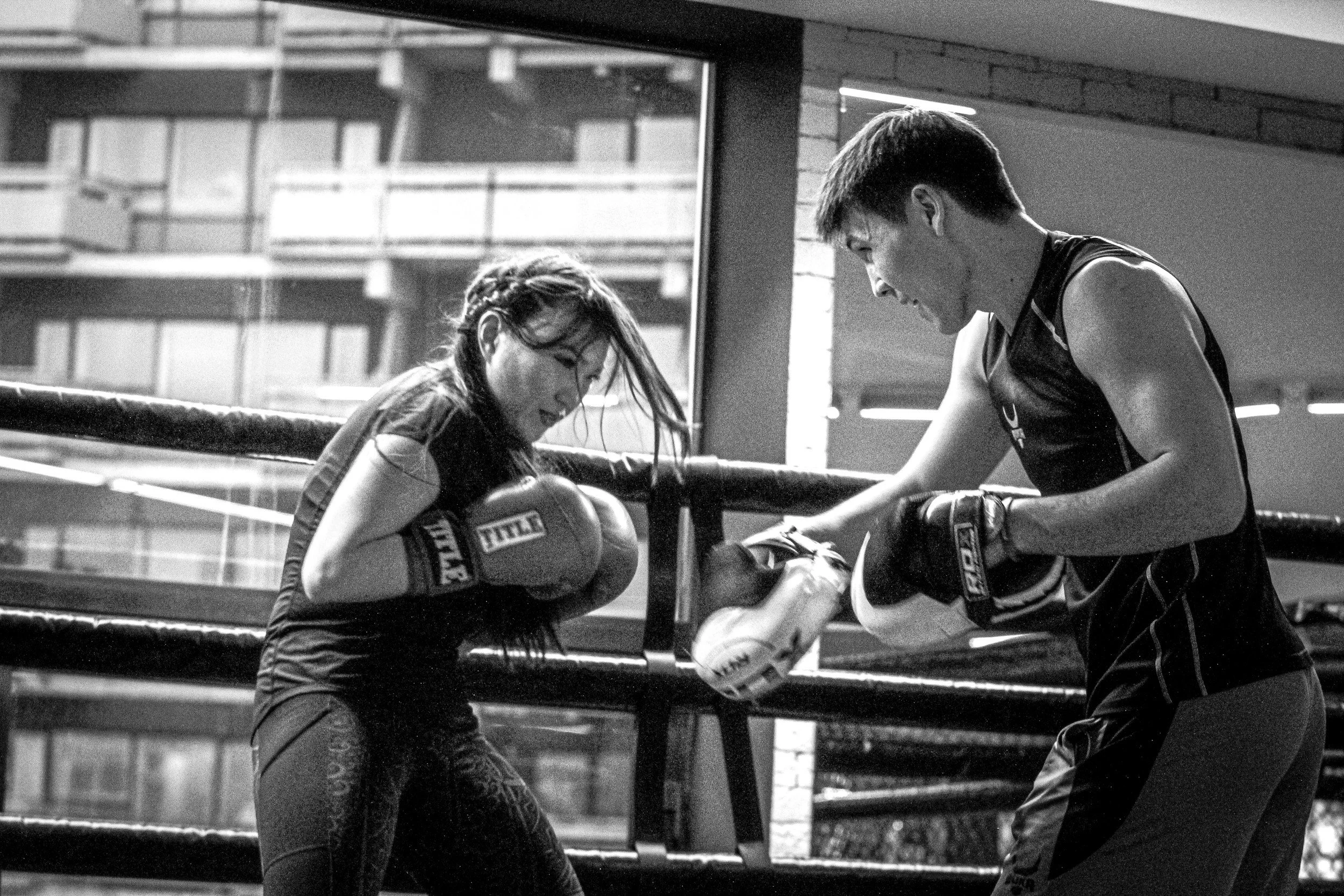How To Navigate Mixed Gender Training