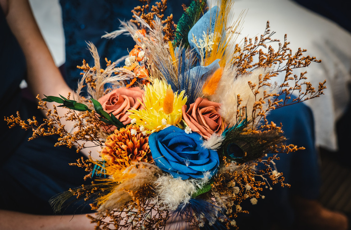 Peacock Wedding Bouquet – Vibrant Dried & Artificial Bridal Flowers | Blue & Orange Boho Bouquet with Peacock Feathers