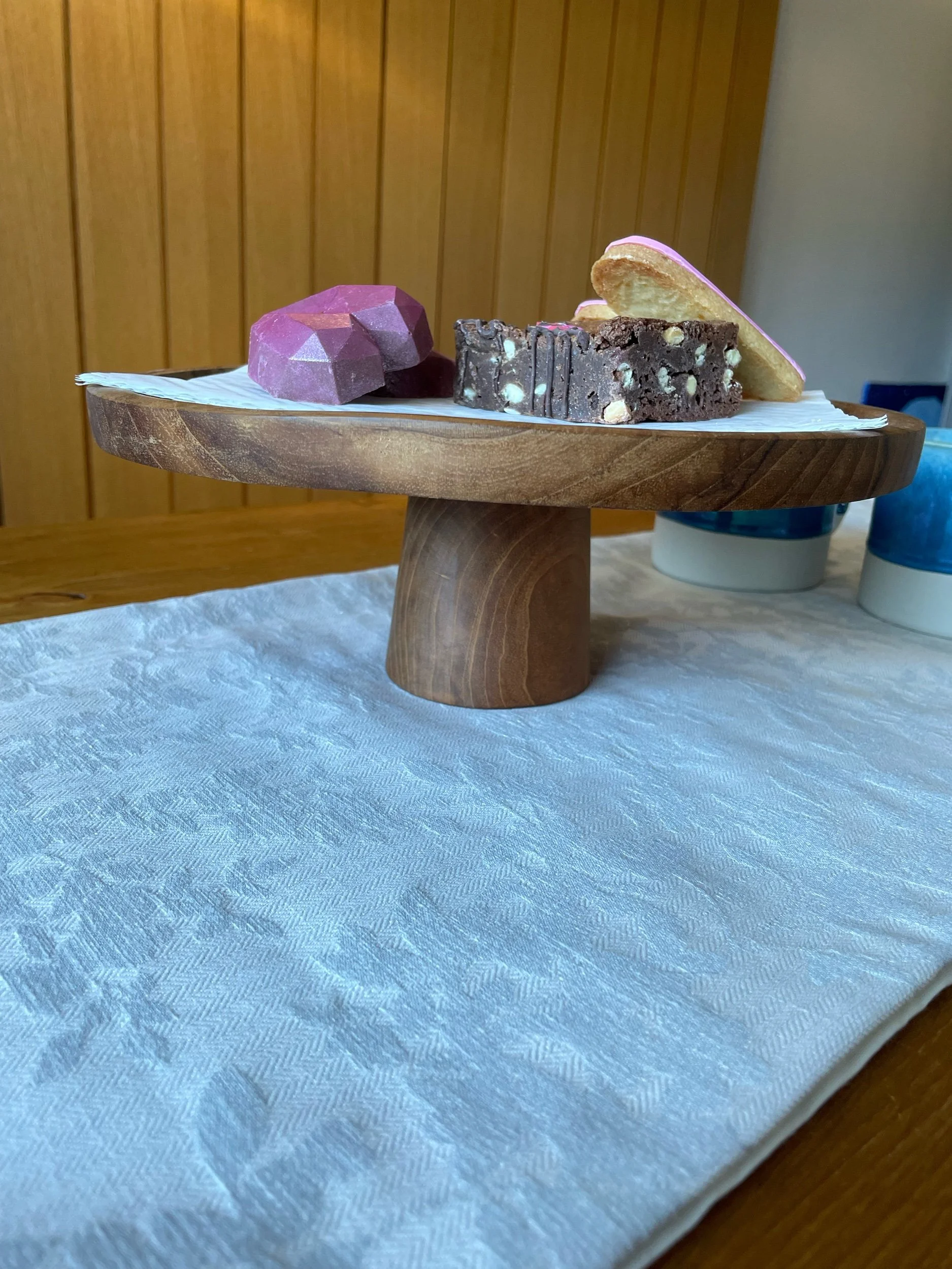 Teak Root Cake Stand