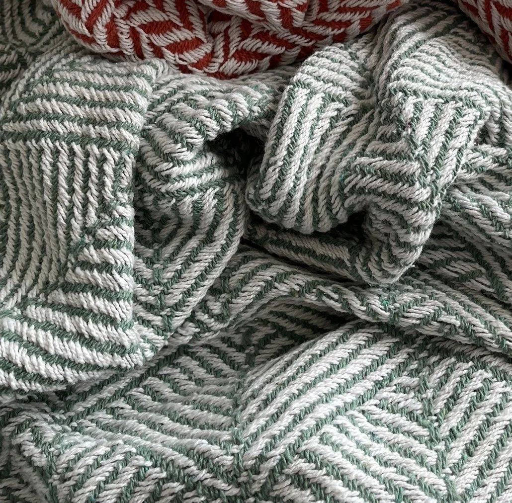 green triangle blanket 2.JPEG