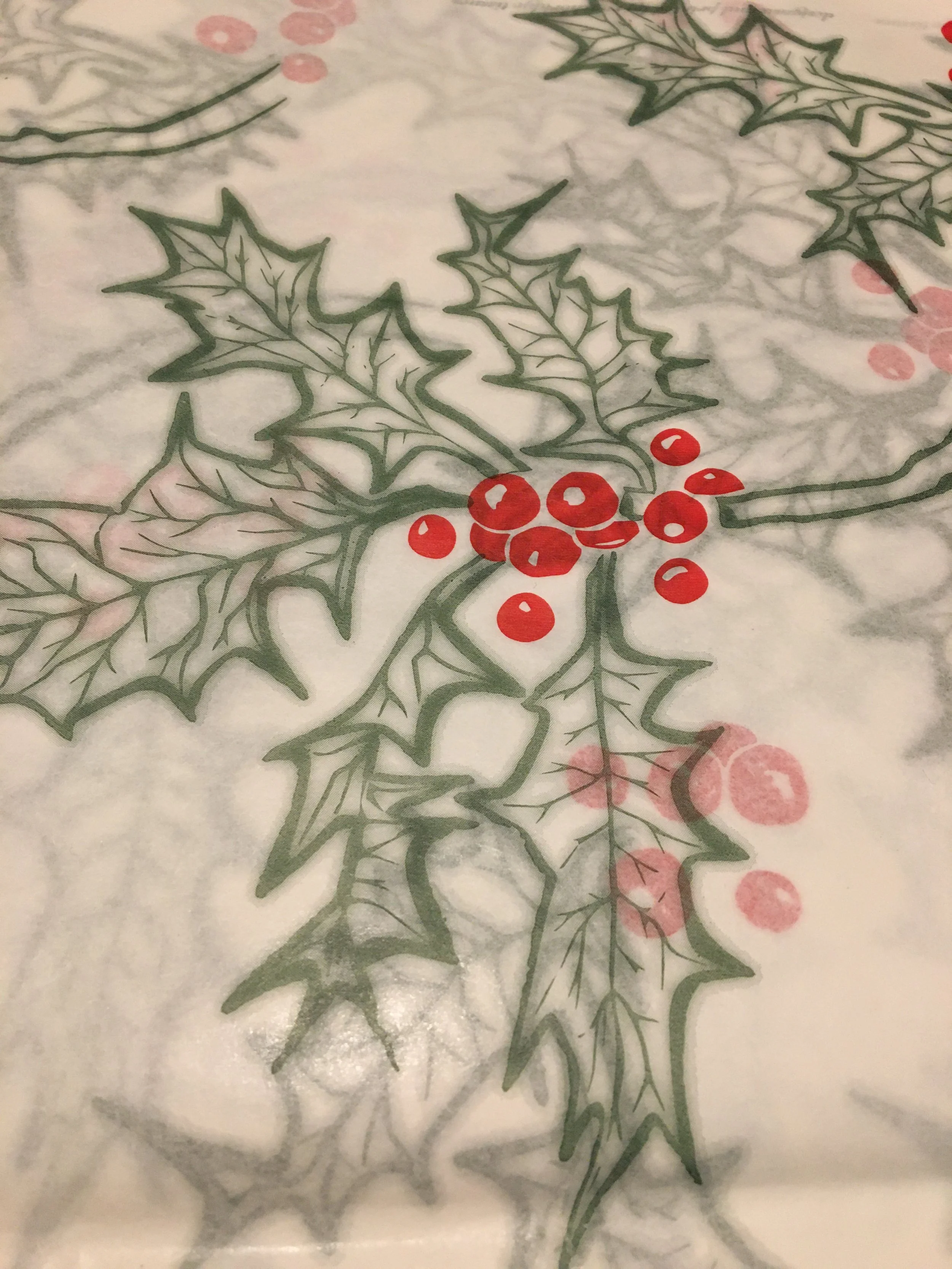 Christmas Holly Tissue Paper – Recycled Festive Gift Wrap