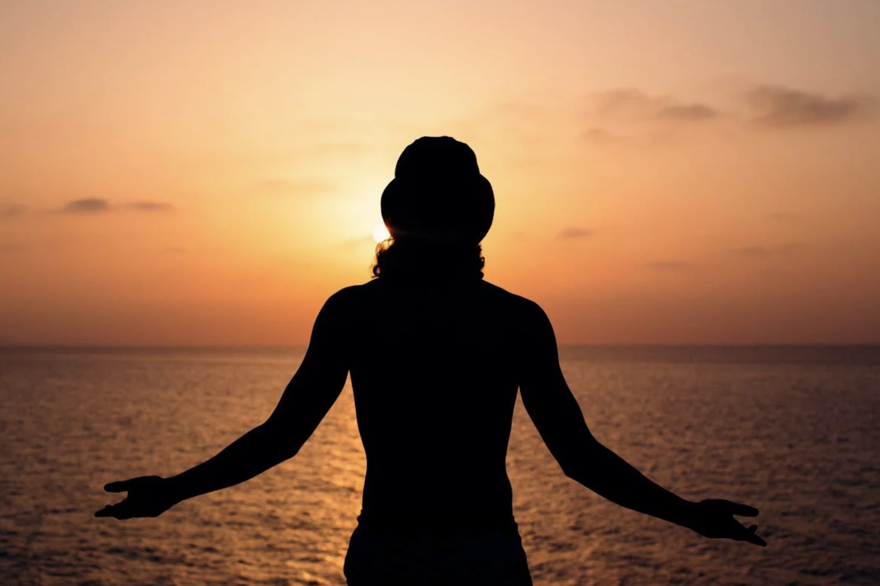       
  
     Meet Your Instructor: Simon Yuen — Leading Breathwork Facilitator Behind the Vanuatu Flow Retreat     When it comes to choosing a retreat, the location matters. The setting matters. The experience matters. But more than anything… The f