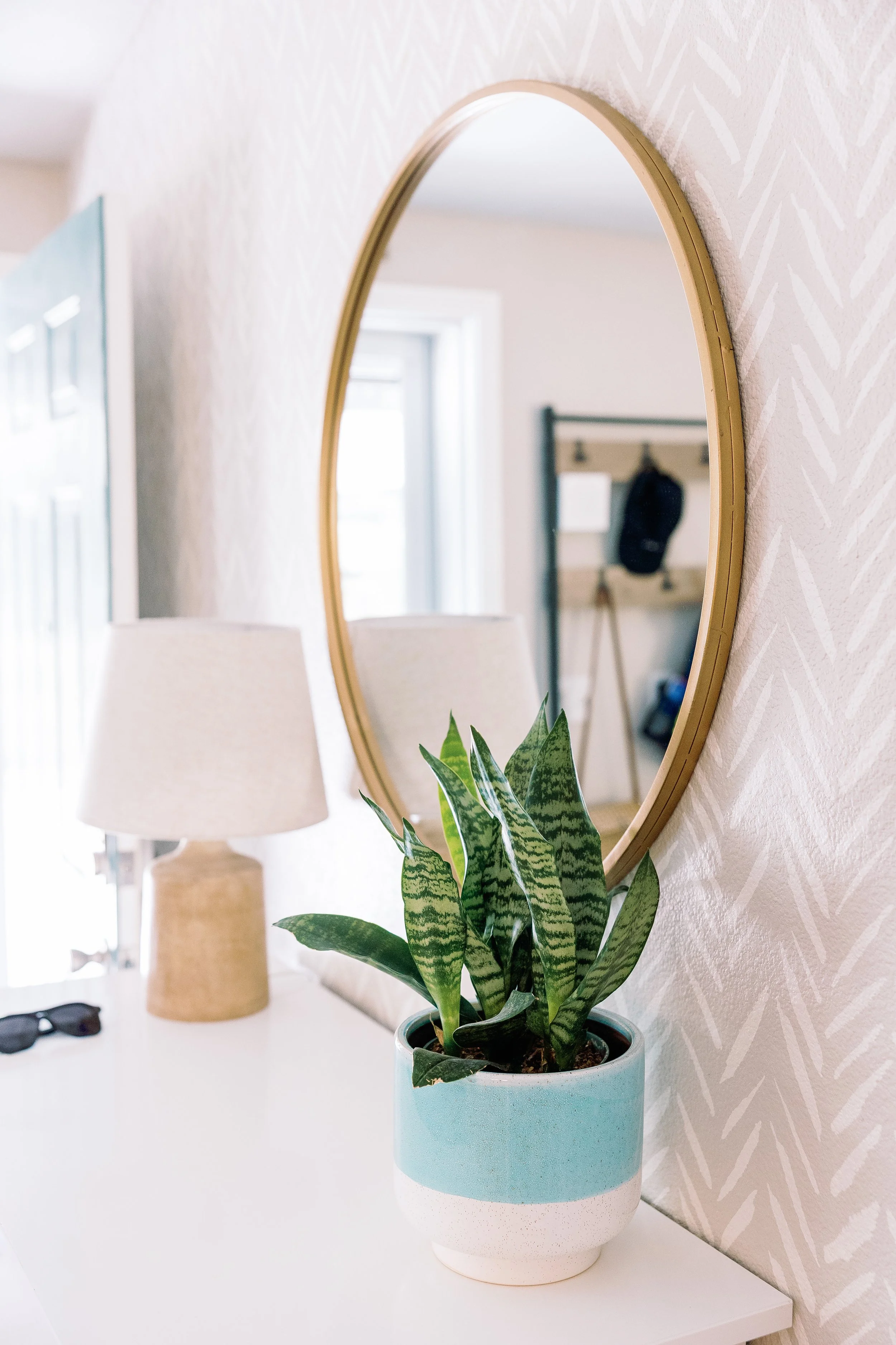 ANCHORED ROOM DESIGN