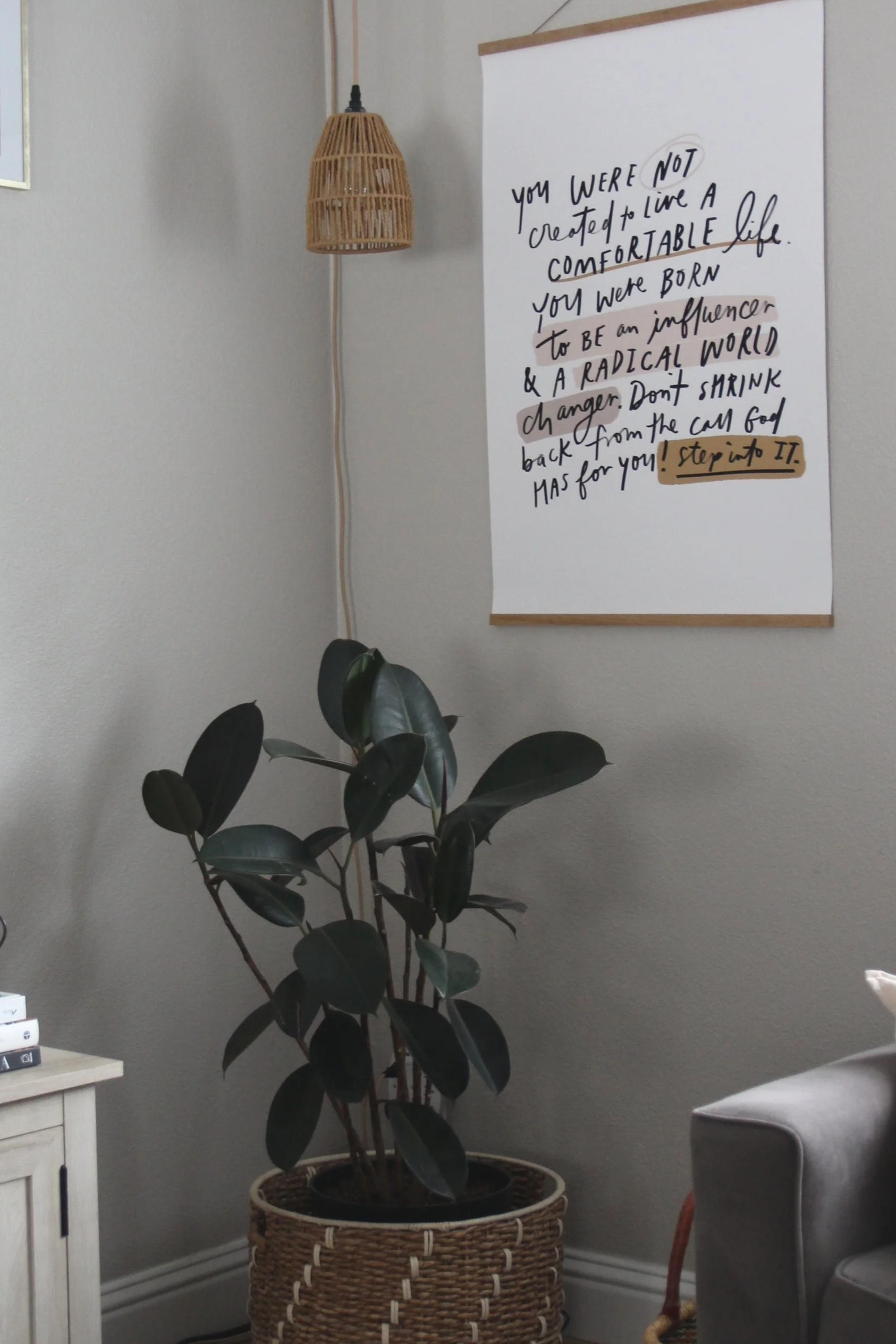 ANCHORED ROOM DESIGN