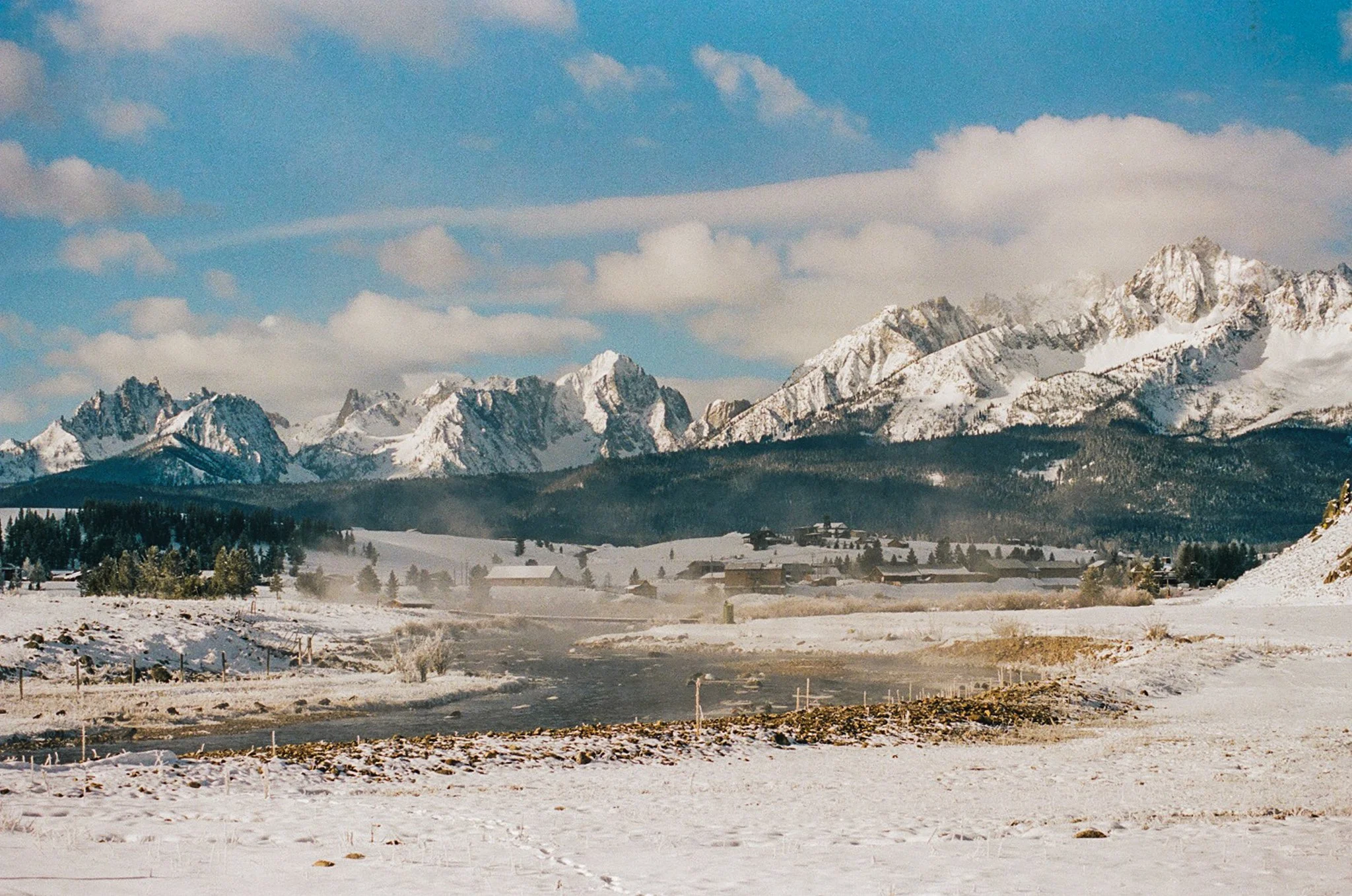 220512_FIlmForDays_Sawtooths_Winter_0019.jpg