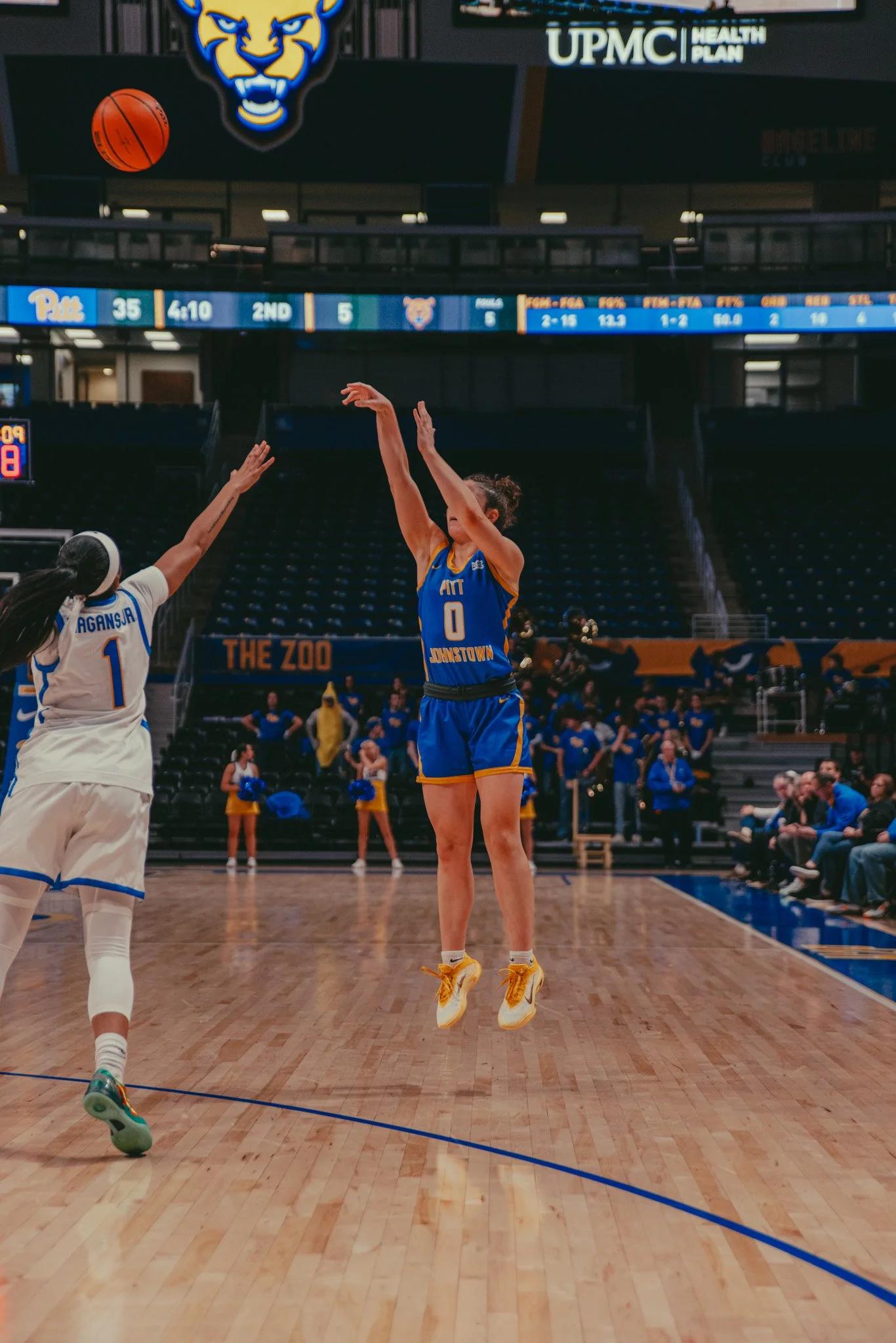 lexi shoot @ pete.jpg