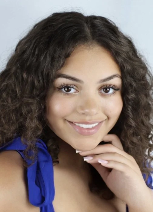 Ages 7+ Basic Headshot Session