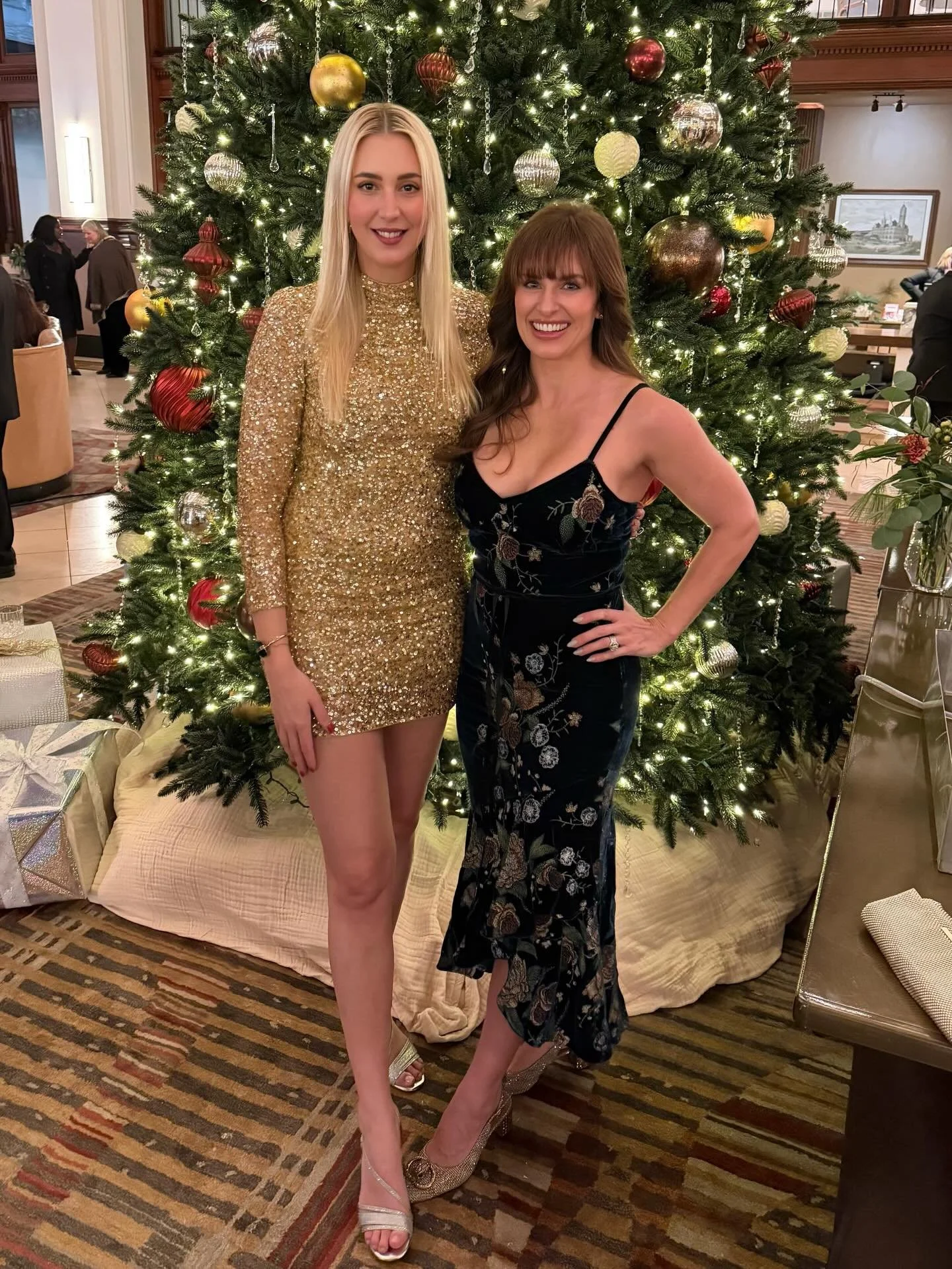 So thankful for my friends who take pictures bc I didn&rsquo;t take any last night! @eo.nashville put on an amazing holiday party as usual and @unionstationnashville is my absolute favorite place to get into the holiday spirit. 🎄

Dress is of course