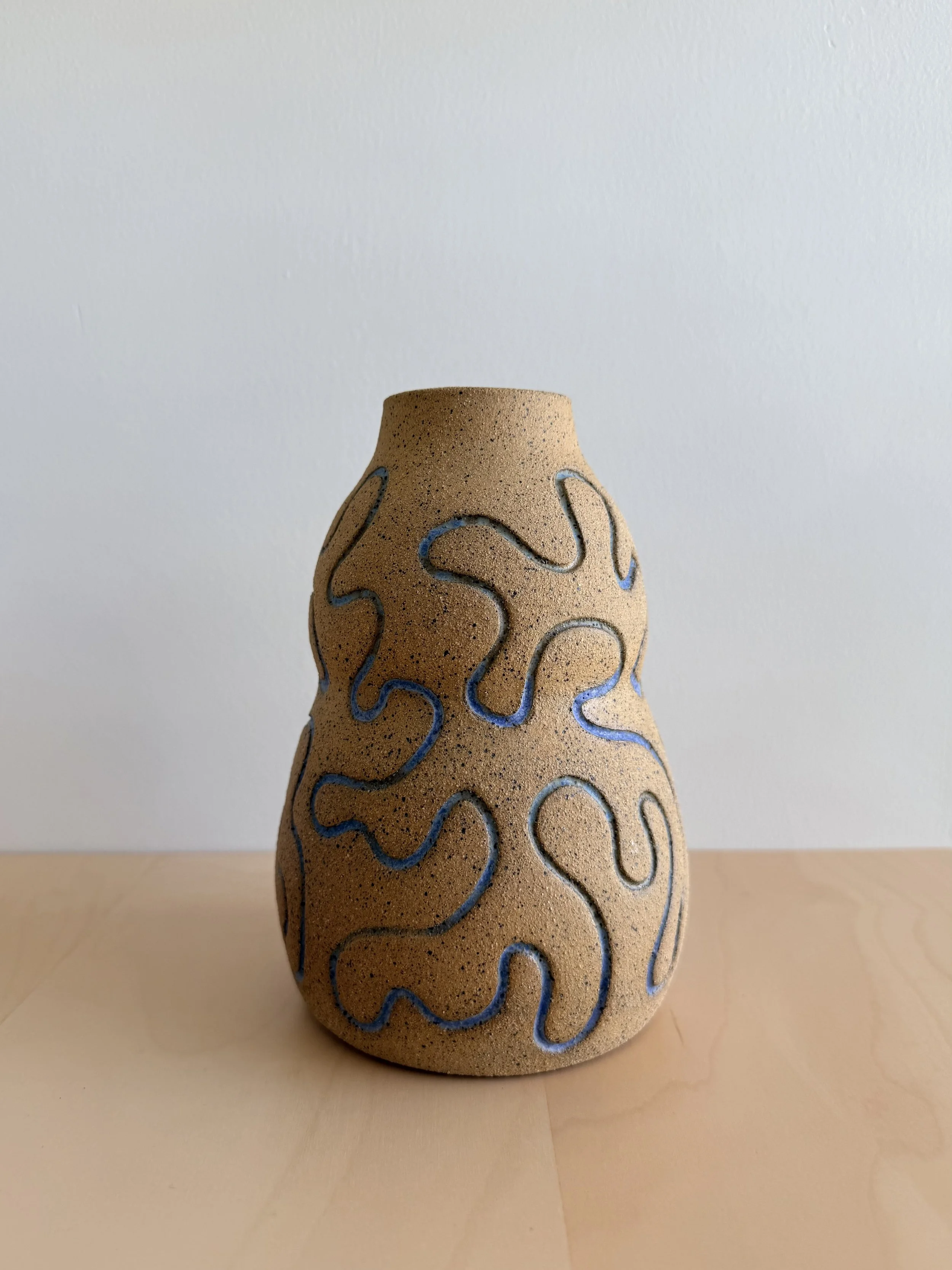Etched Blue Infinity Line Vase