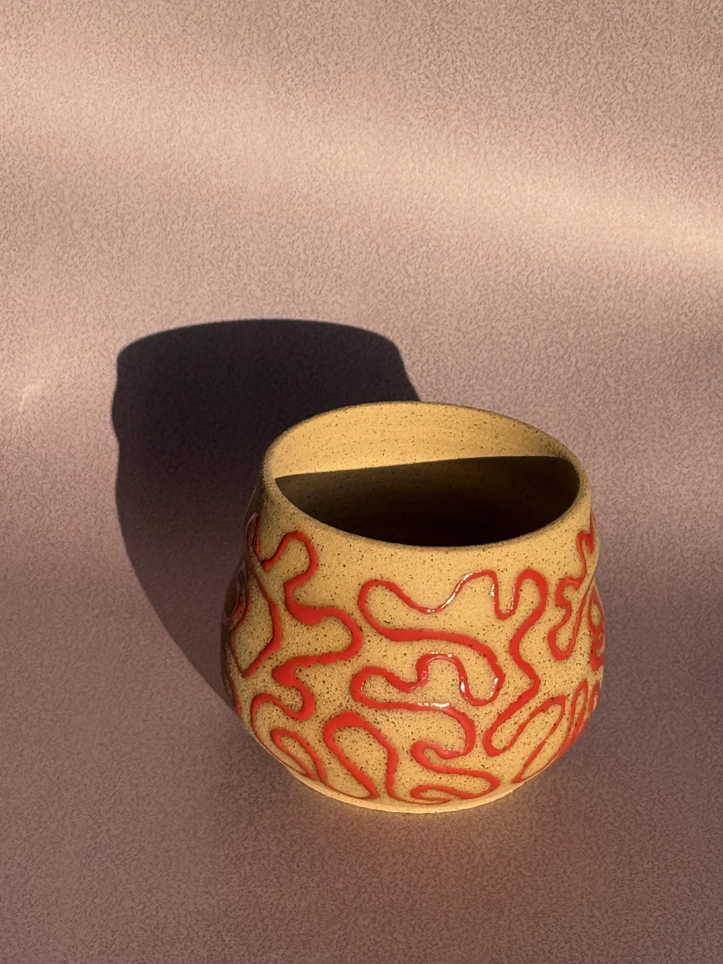 Red Infinity Line Planter