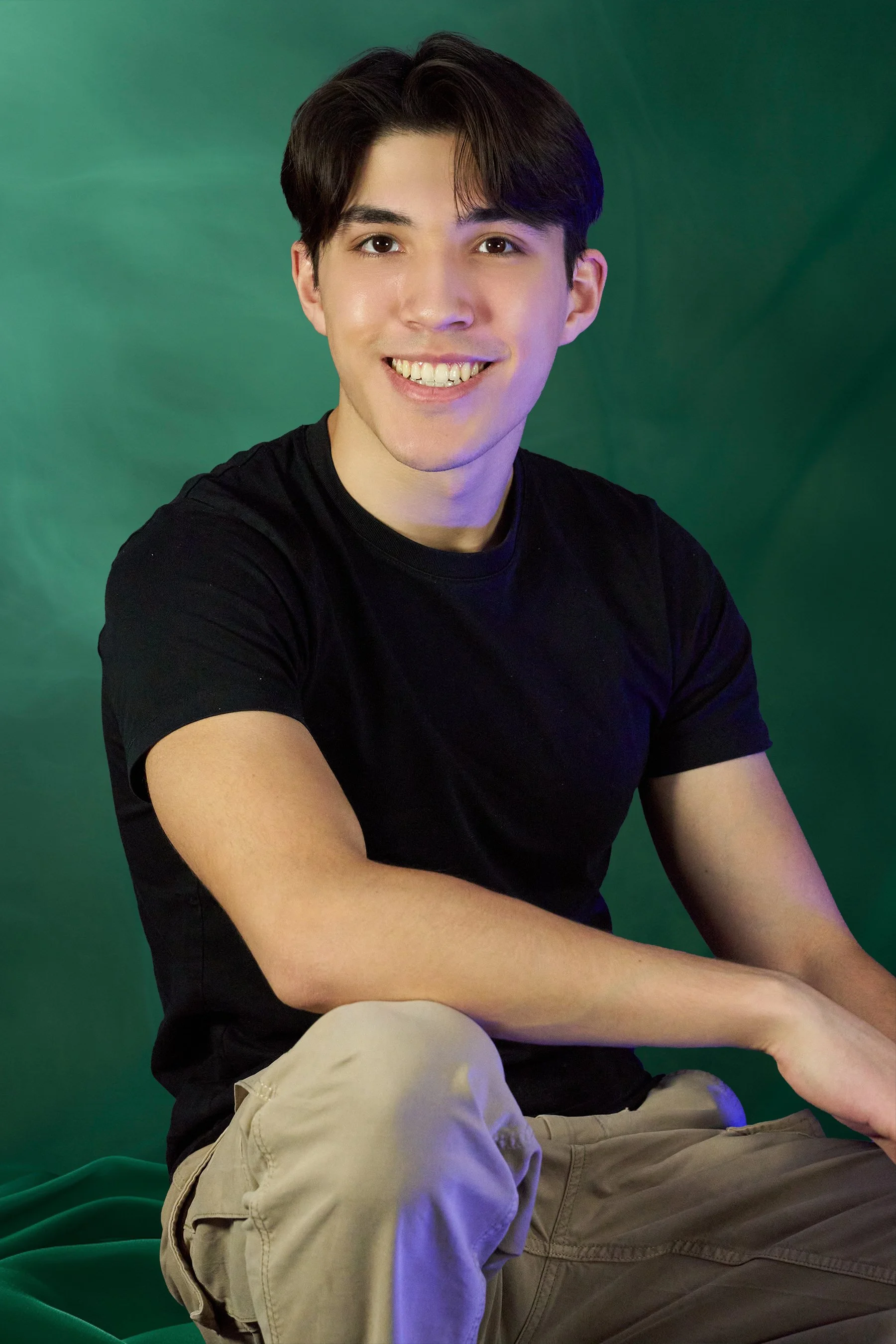 Alex Irwin Headshot8.jpg