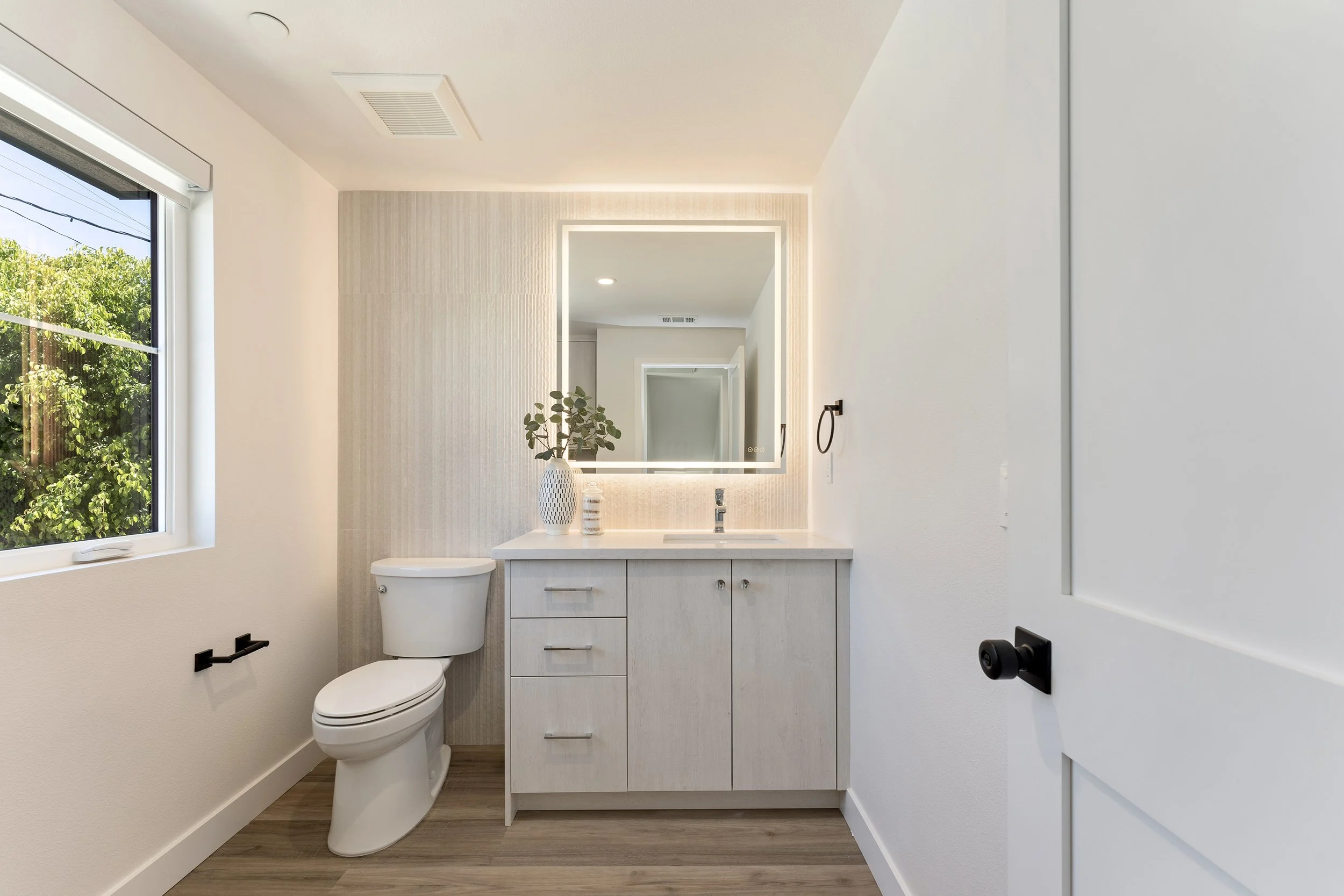 214 Broadway #6_ High Res  40a.JPG