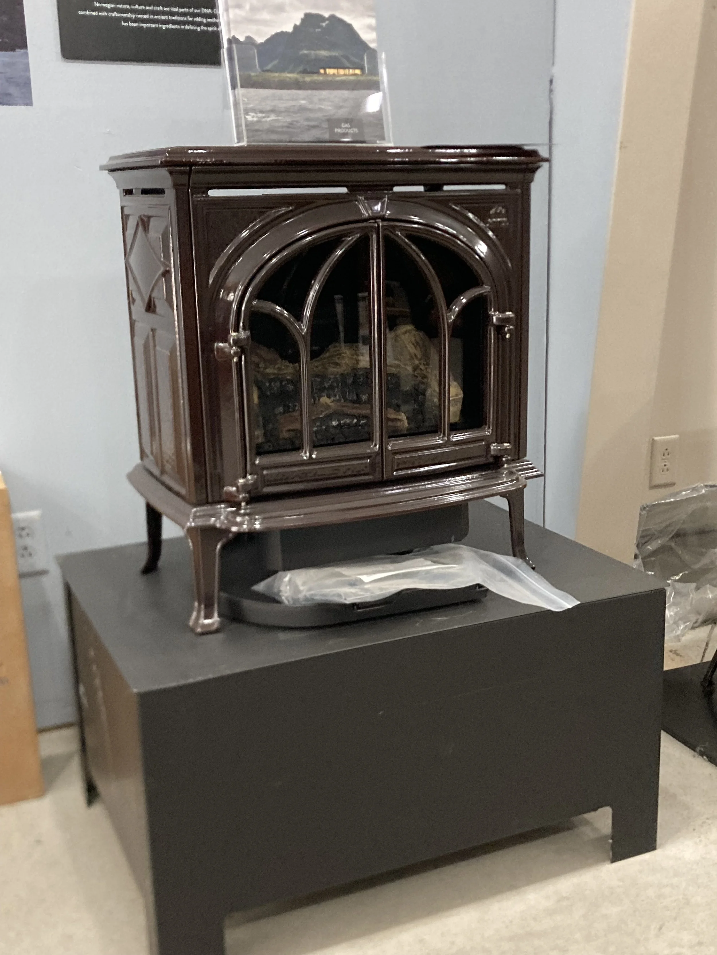Lilliehammer in Majolica Brown