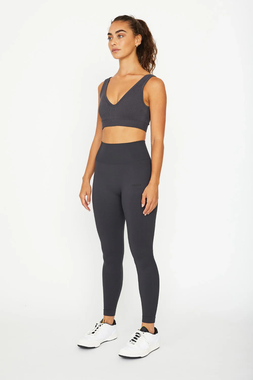 Haylee--Faded-black3_1000x.webp