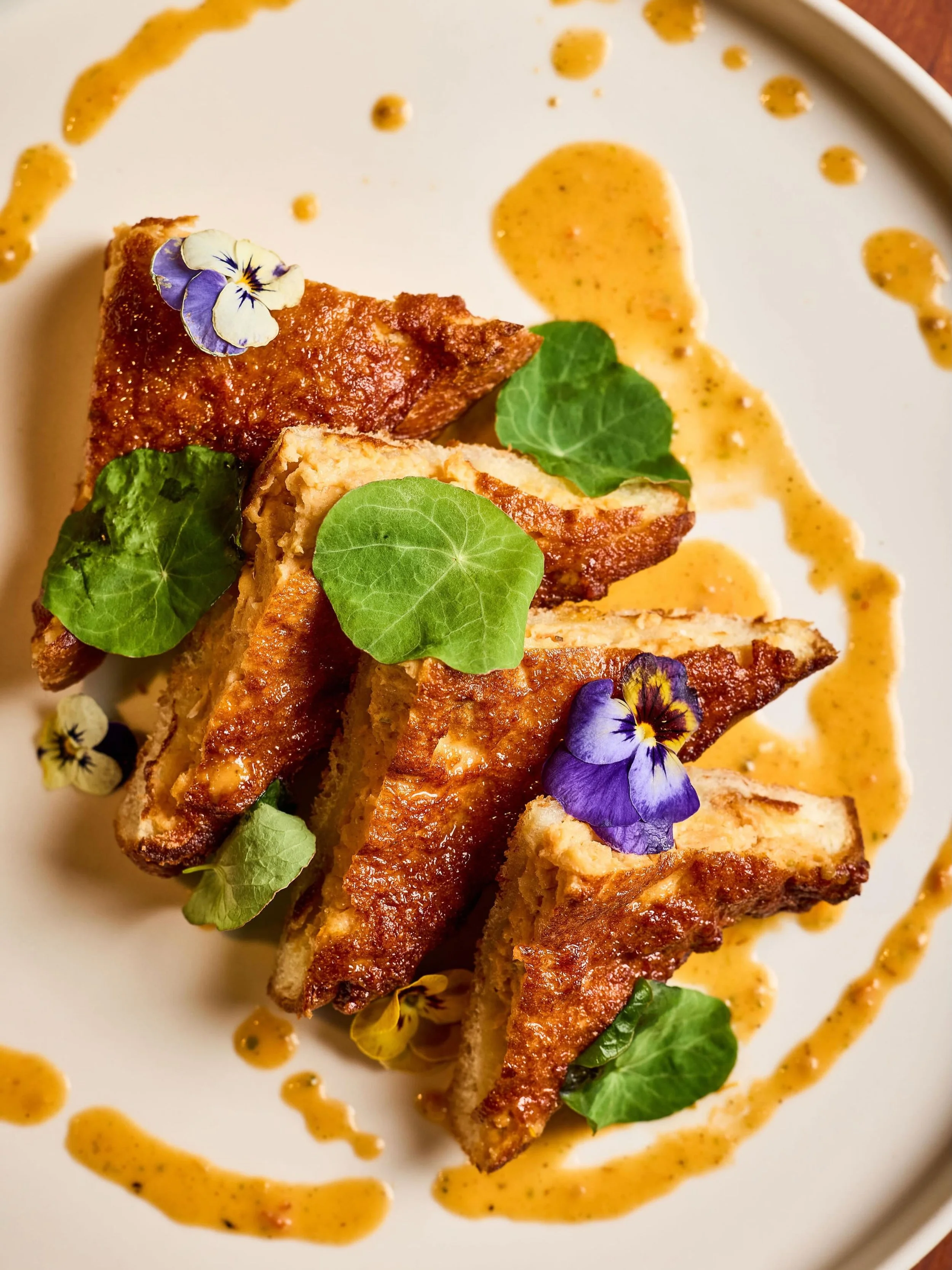 A breakout star, the Tom Yum Toast. 

shrimp &bull; milk bread &bull; charred tomato fish sauce vinaigrette 

📸 @shawnxcampbell