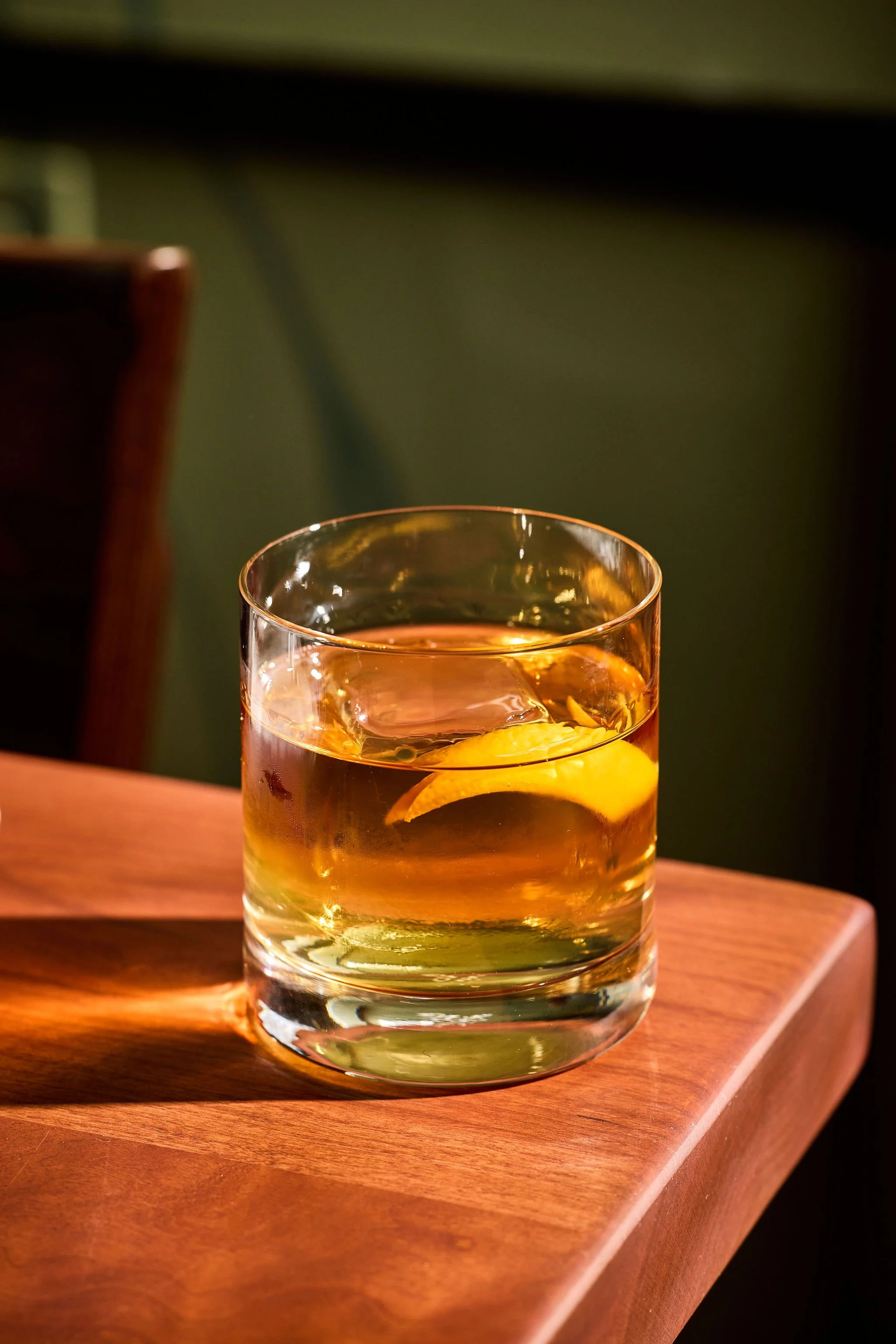 craft whiskey cocktail