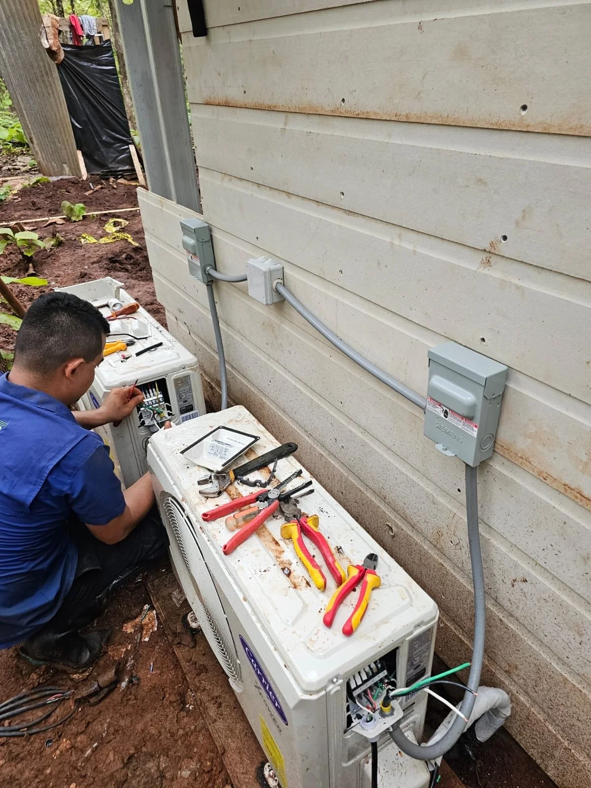 Instalación AC Pueblo Pinilla