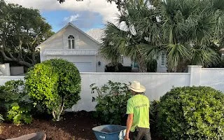 spring clean up, Mulch, and Pine straw