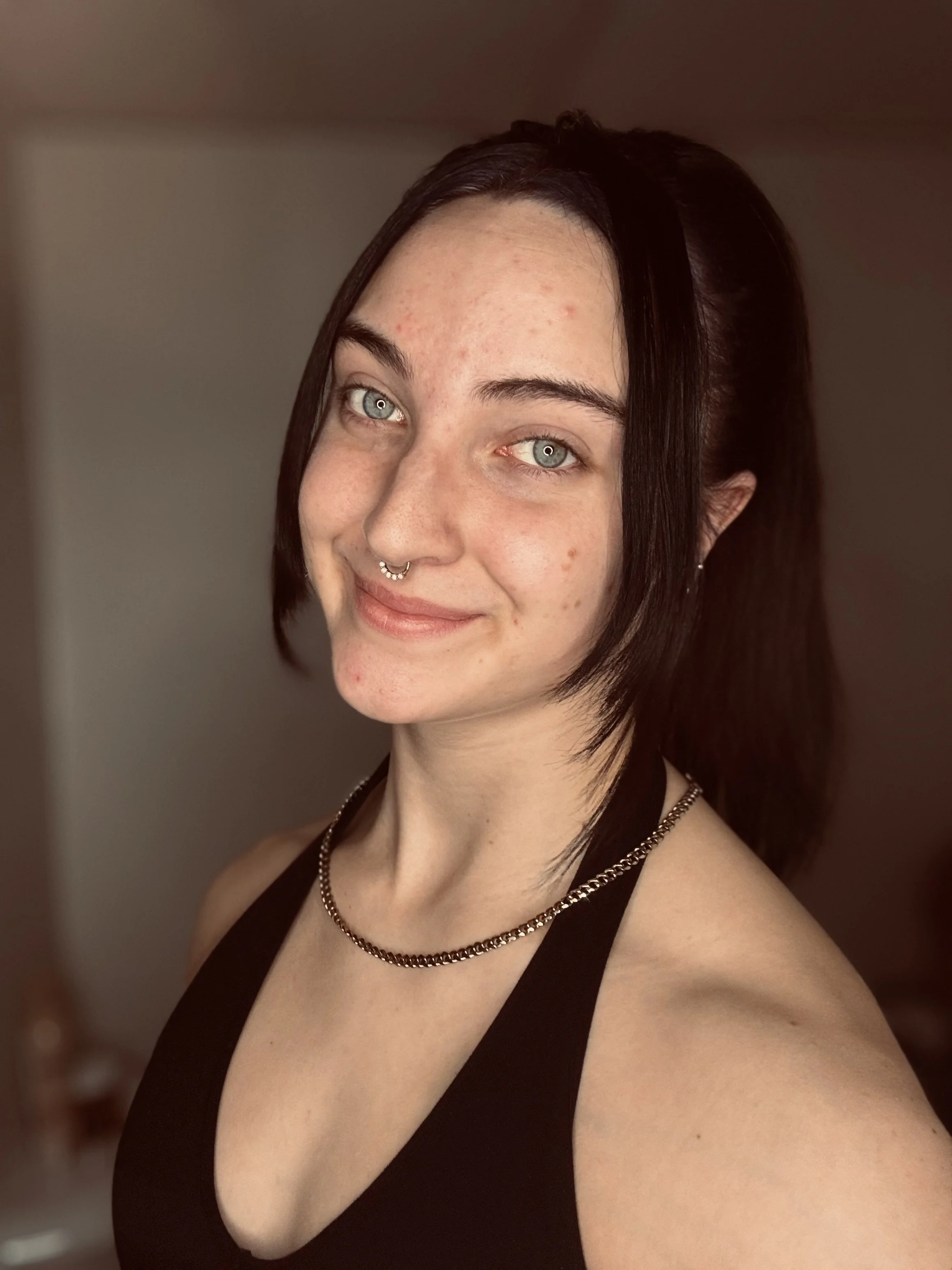 Personal trainer headshot for KD Coaching about us snippet