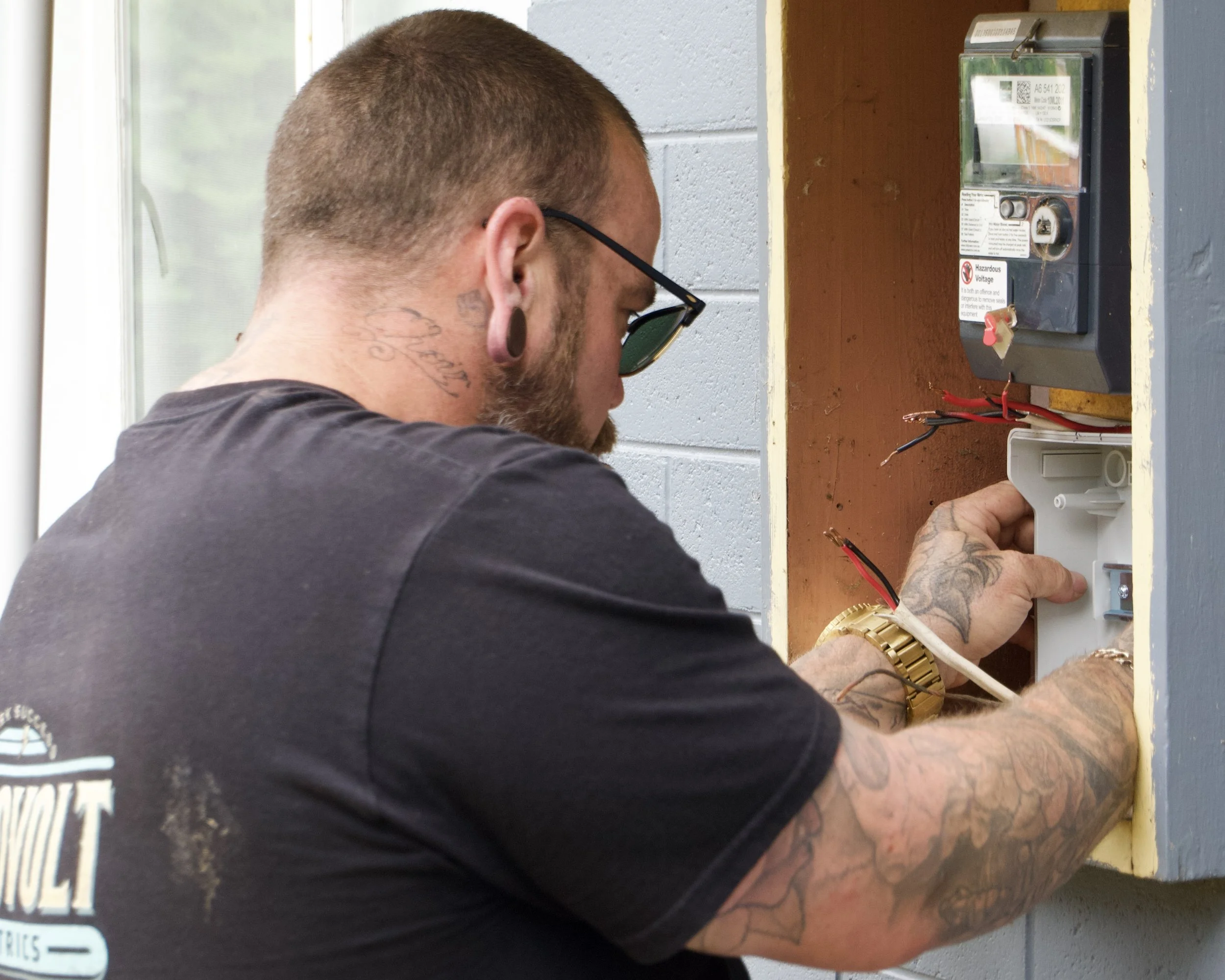 EchoVolt Electrics team on site during electrical installation