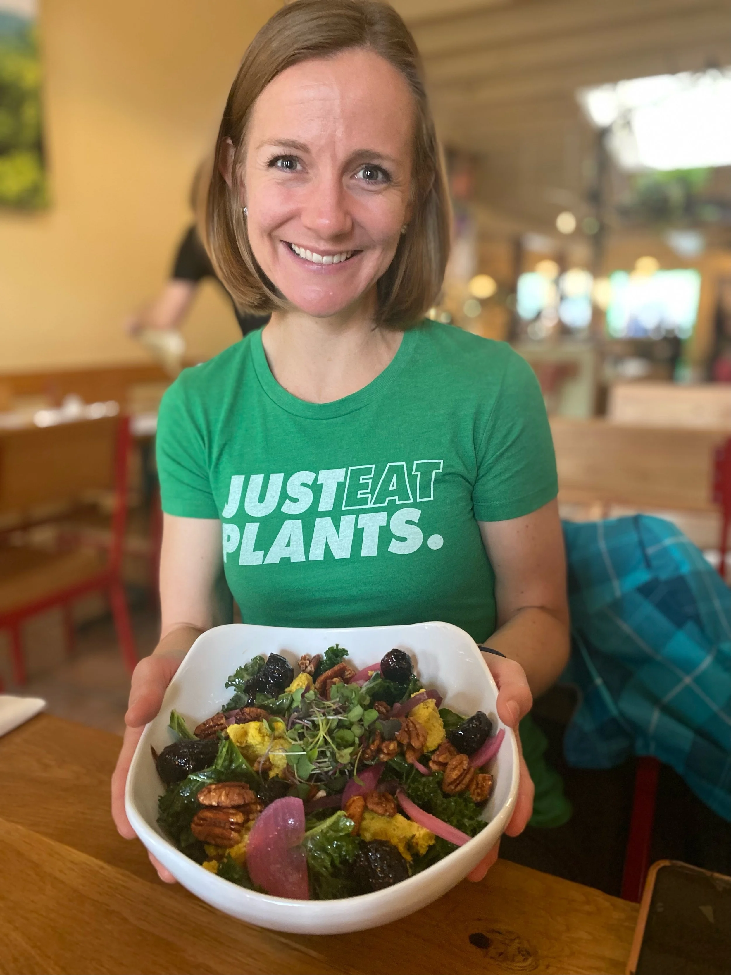 Portrait of Davena Norris, expert in chronic disease management and lifestyle medicine.