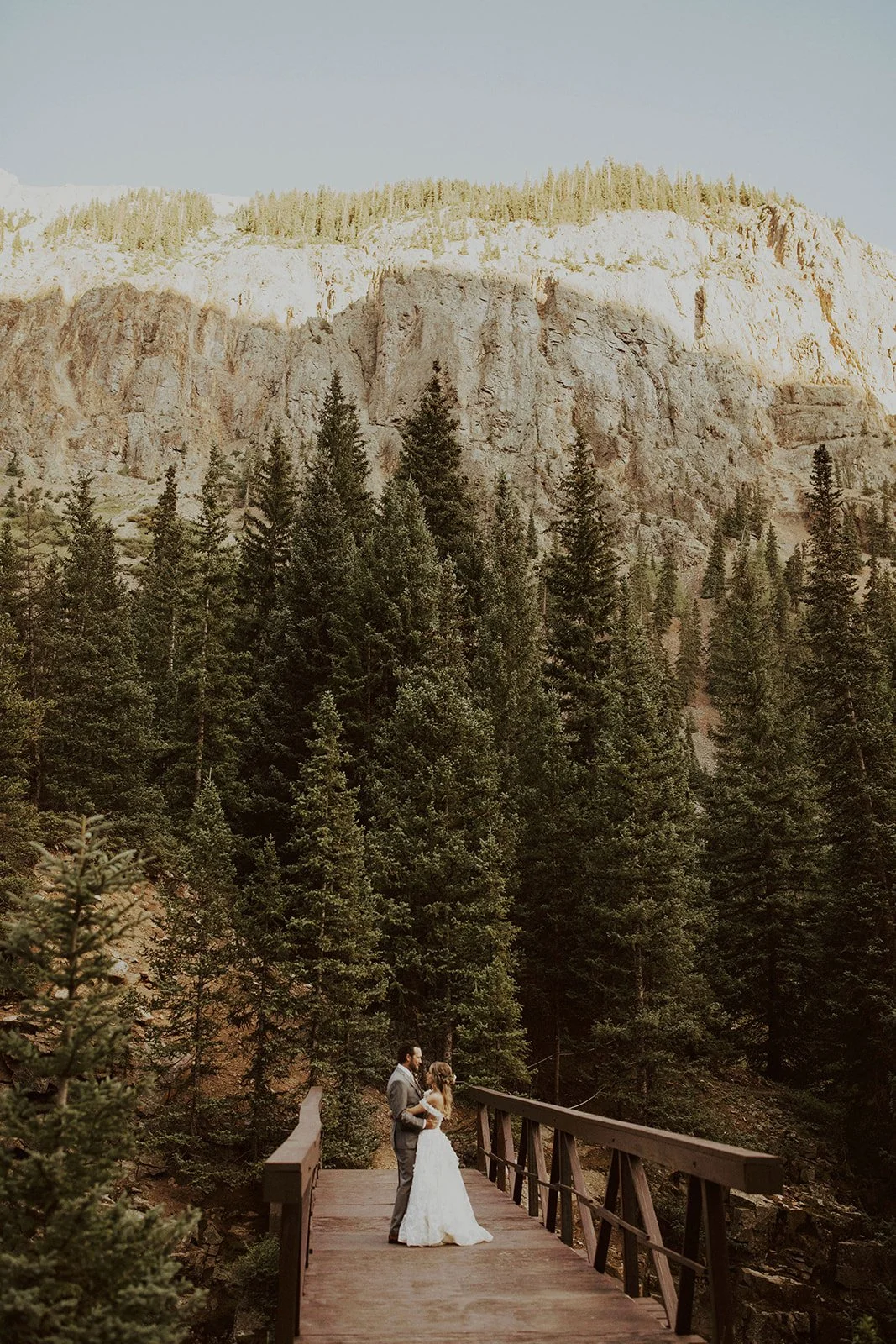 Rachel_Danny_Eureka_Lodge_Wedding-376.jpg
