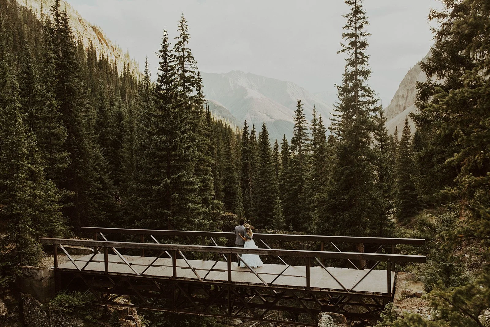 Rachel_Danny_Eureka_Lodge_Wedding-351.jpg