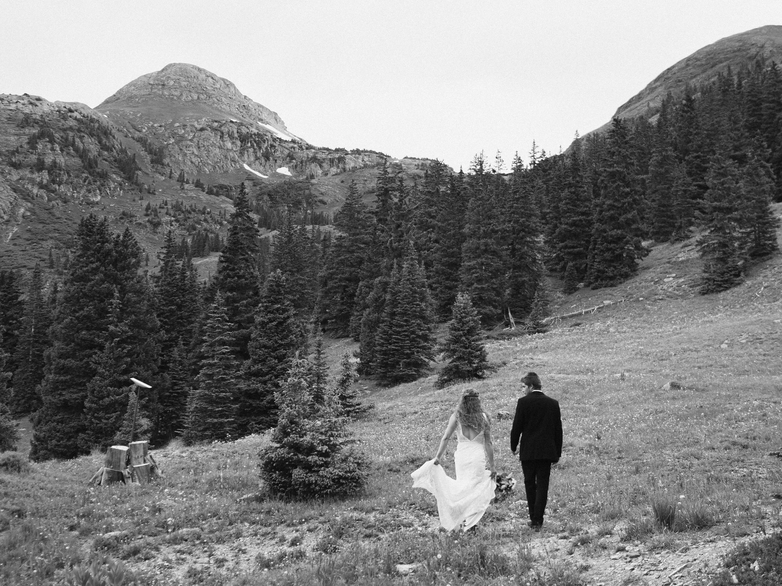 Campfire Ranch Elopement-Leah Black Photograpy- Ouray-Silverton-San Juan Mountains--134.jpg