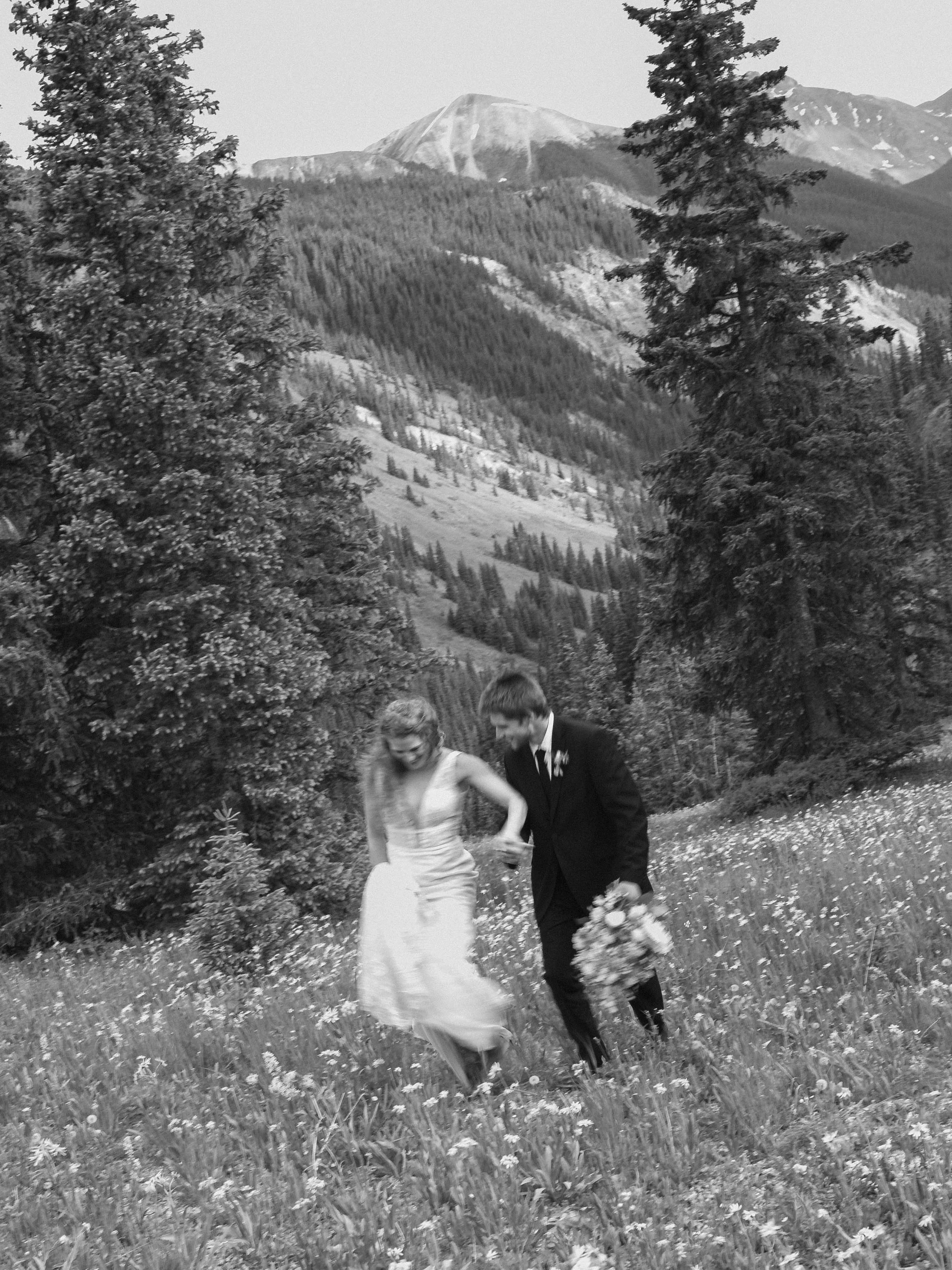 Campfire Ranch Elopement-Leah Black Photograpy- Ouray-Silverton-San Juan Mountains--181.jpg