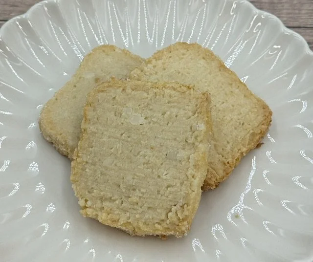 coconut macadamia cookies.jpeg