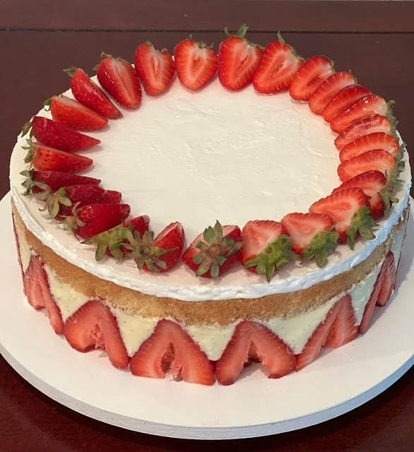 fraisier with strawberries all around.jpg