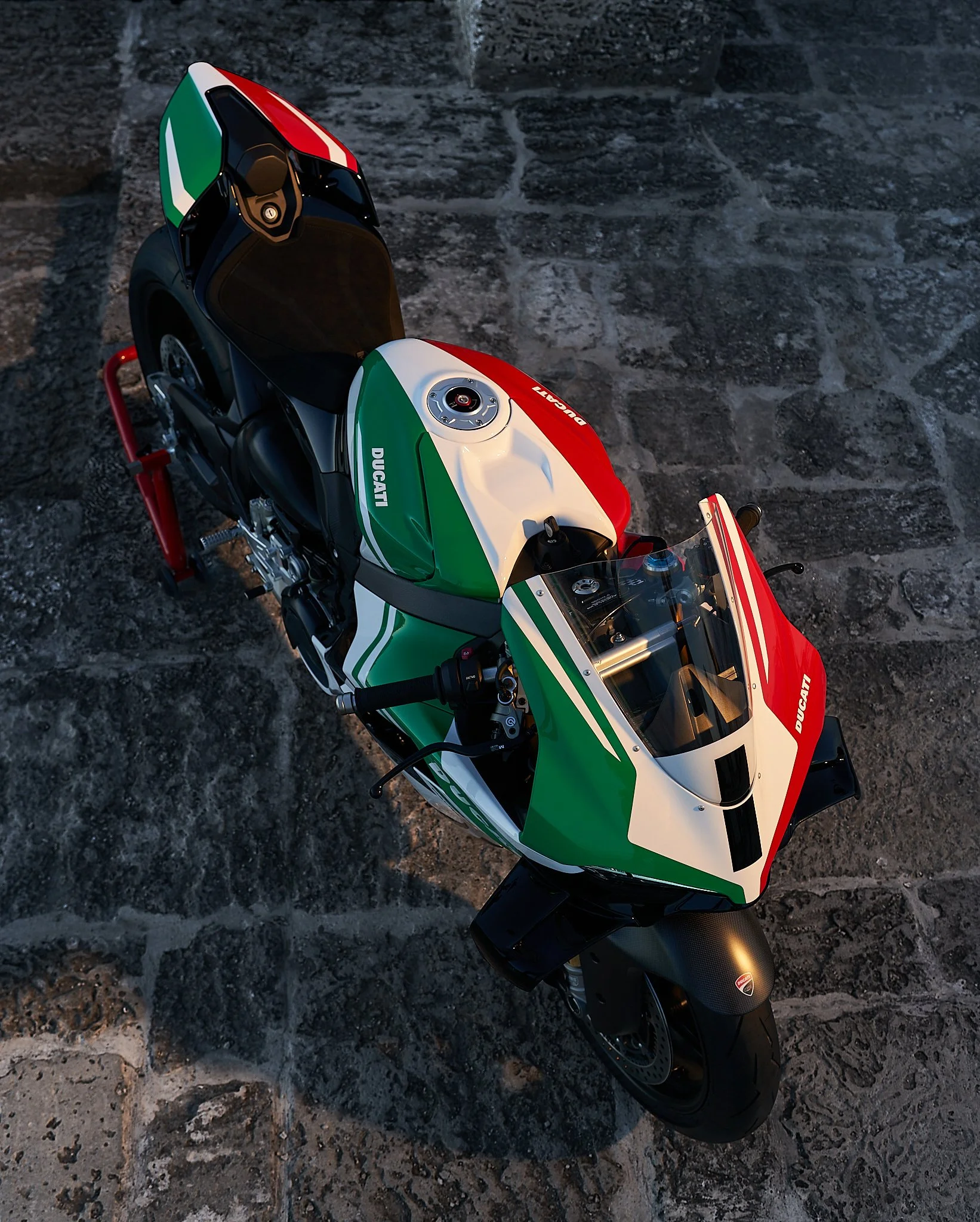 24024 Ducati Miami 1297.jpg