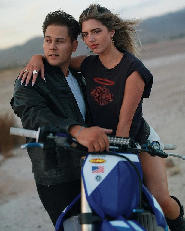 JC-01_CAMERON AND JULES_Barstow_826_Web Resolution 1.jpg