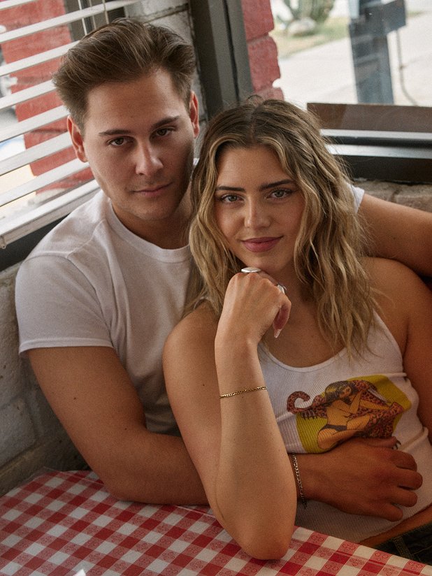 JC-01_CAMERON AND JULES_Barstow_96_Web Resolution 1.jpg