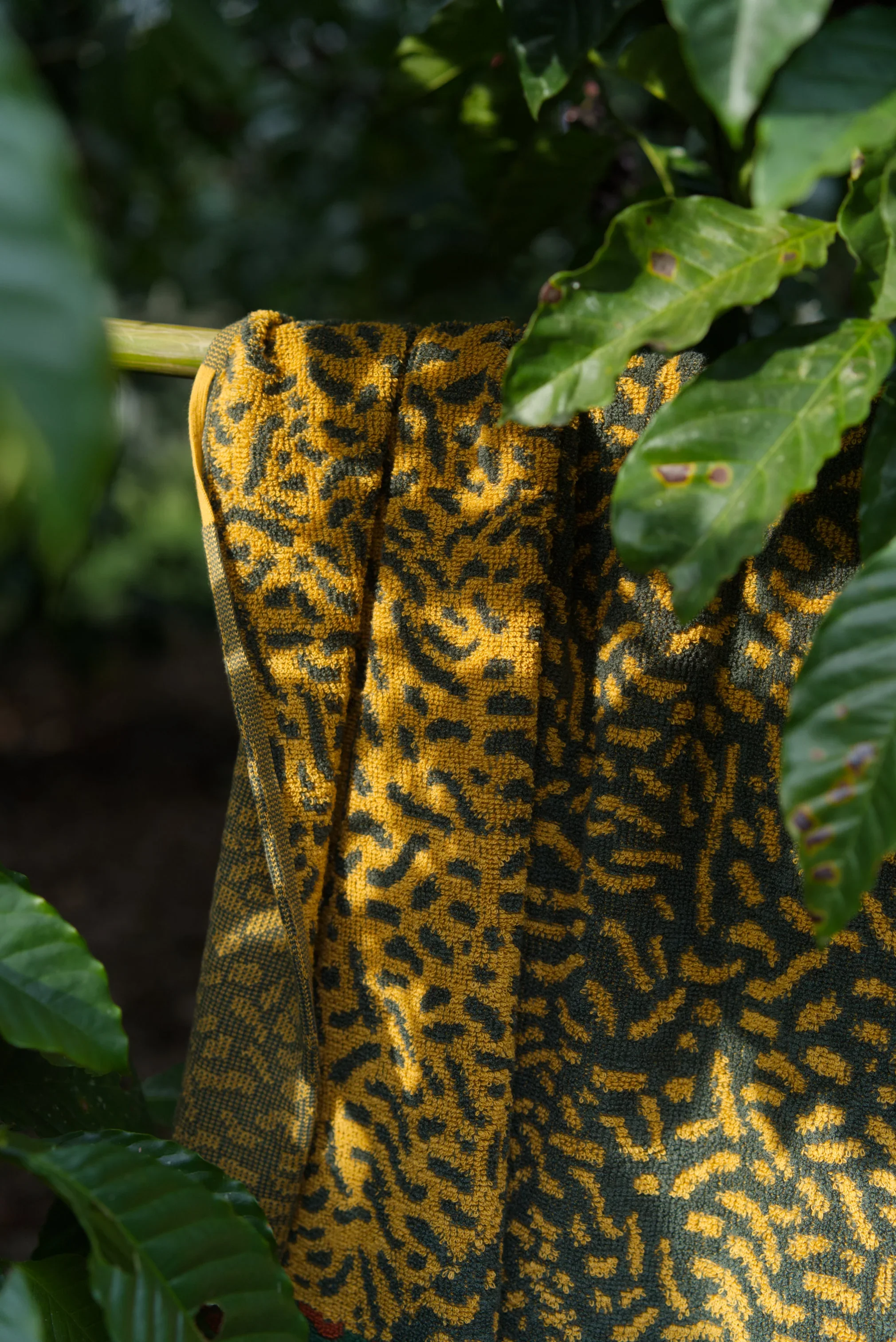 Worm Beach Towel | Multicolor 2.webp