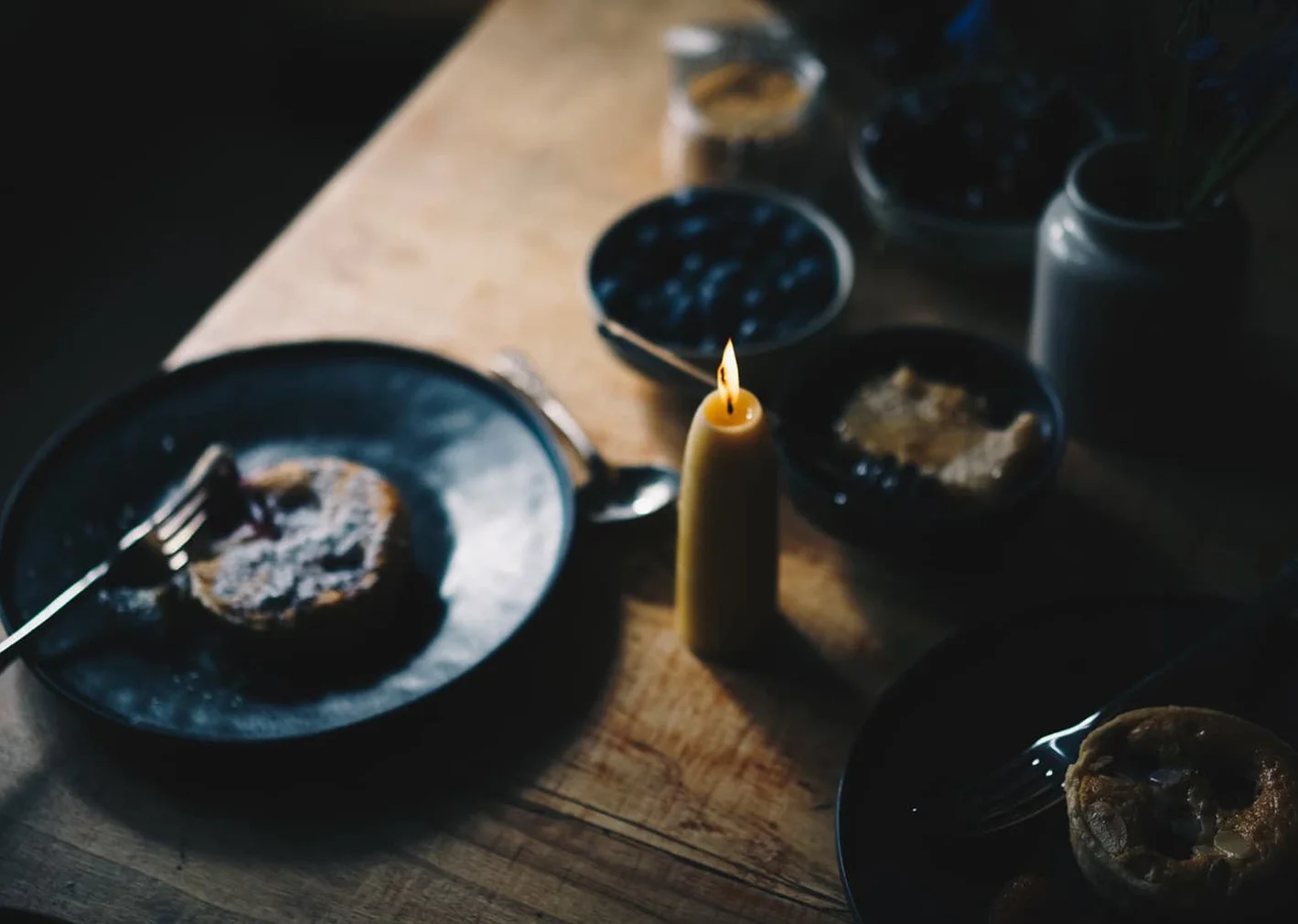 Organic Beeswax Stubby Taper Candles 4.webp