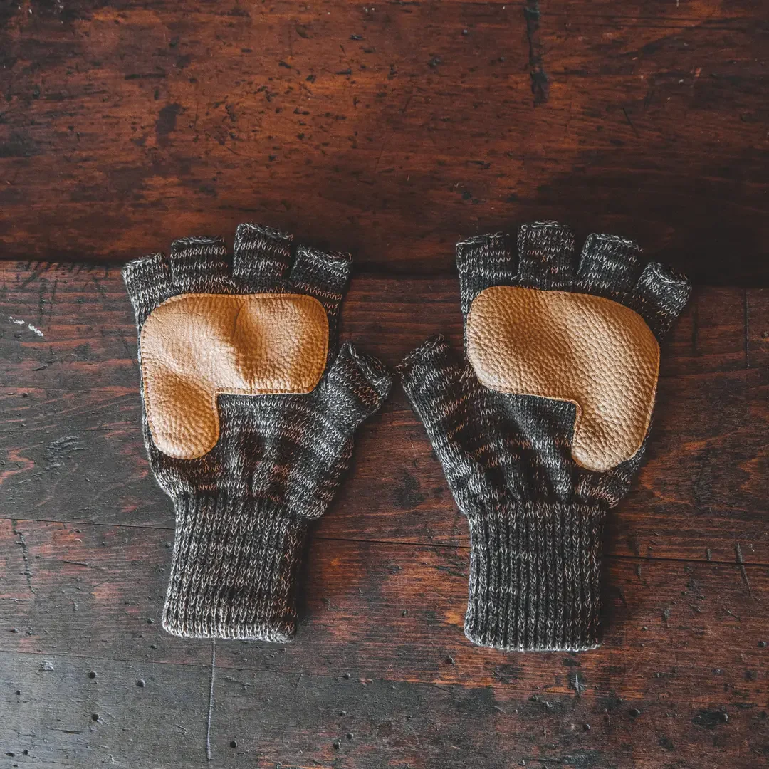 Fingerless Gloves - Desert & Natural Deerskin.webp