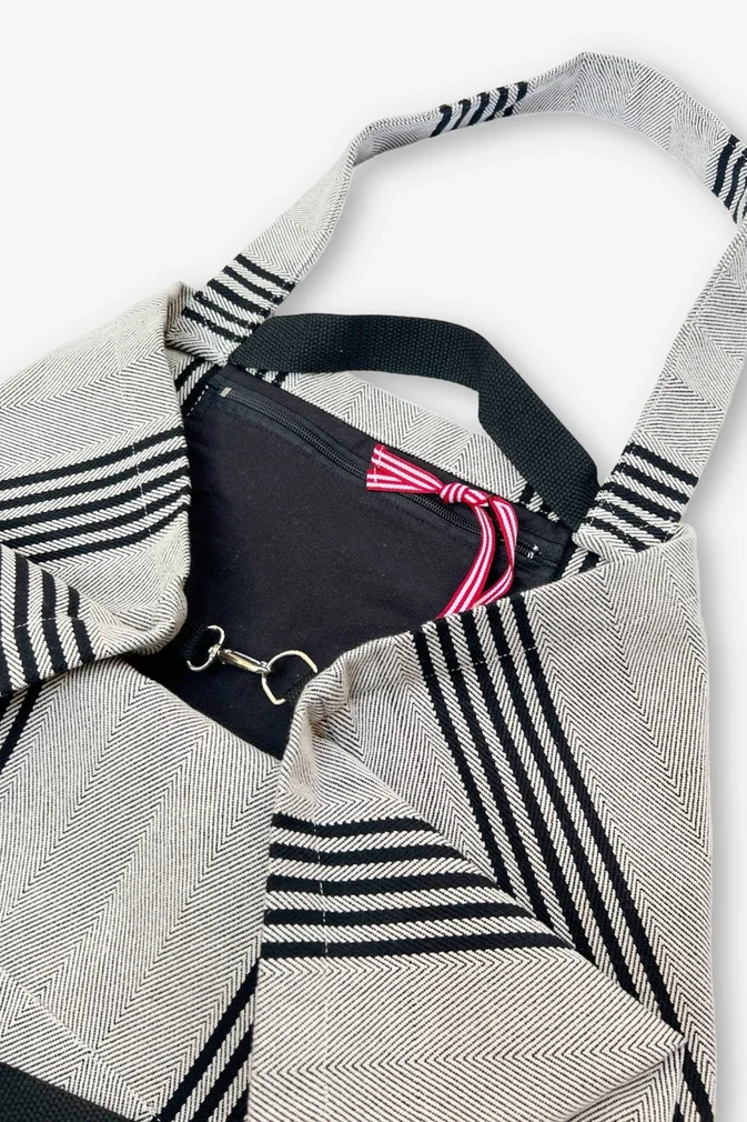 Burgos Maxi Twill Black Shopper Bag 9.webp