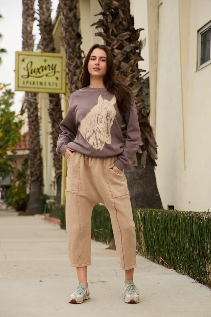 Sundown Sweatpants Camel 1.webp